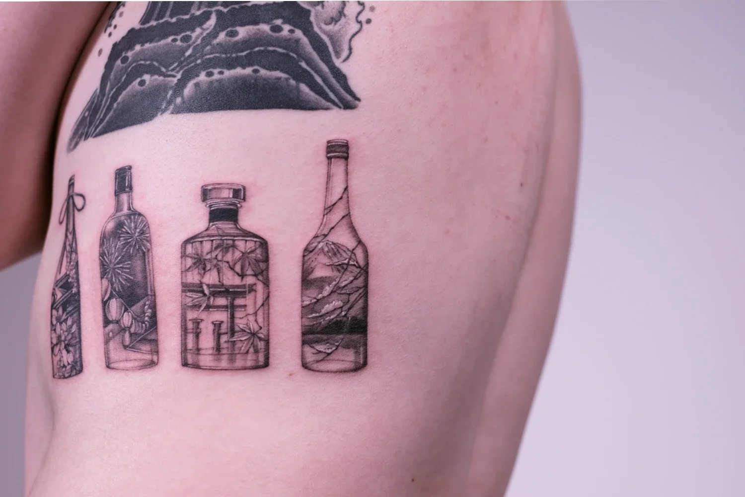 fineline-tattoo-japanese-bottles-seasons2.webp