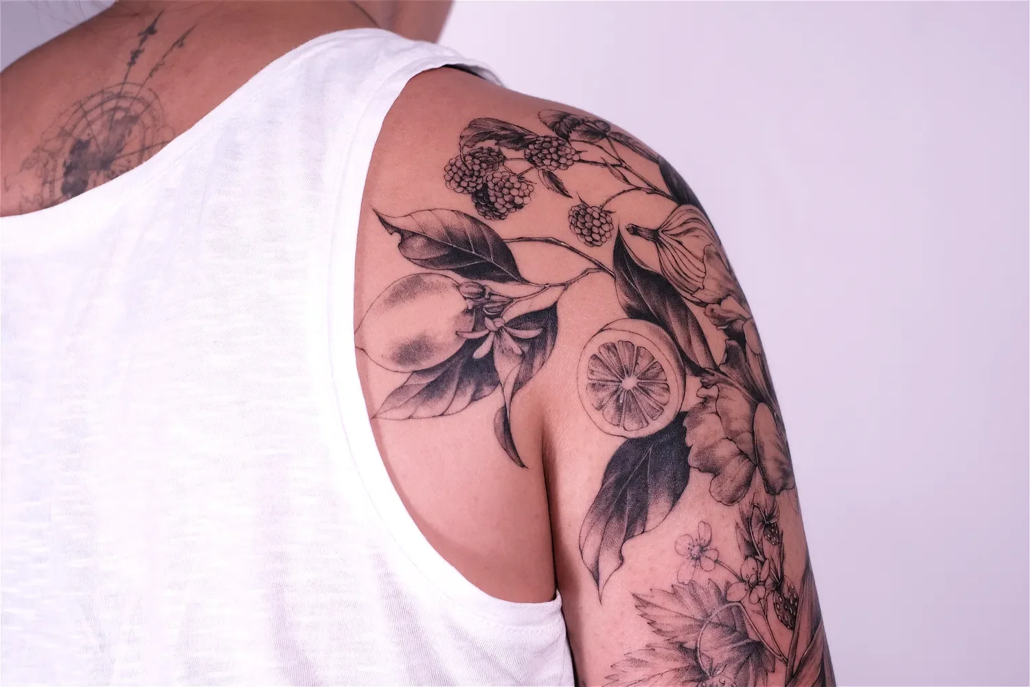 fineline-tattoo-vegetables14.webp