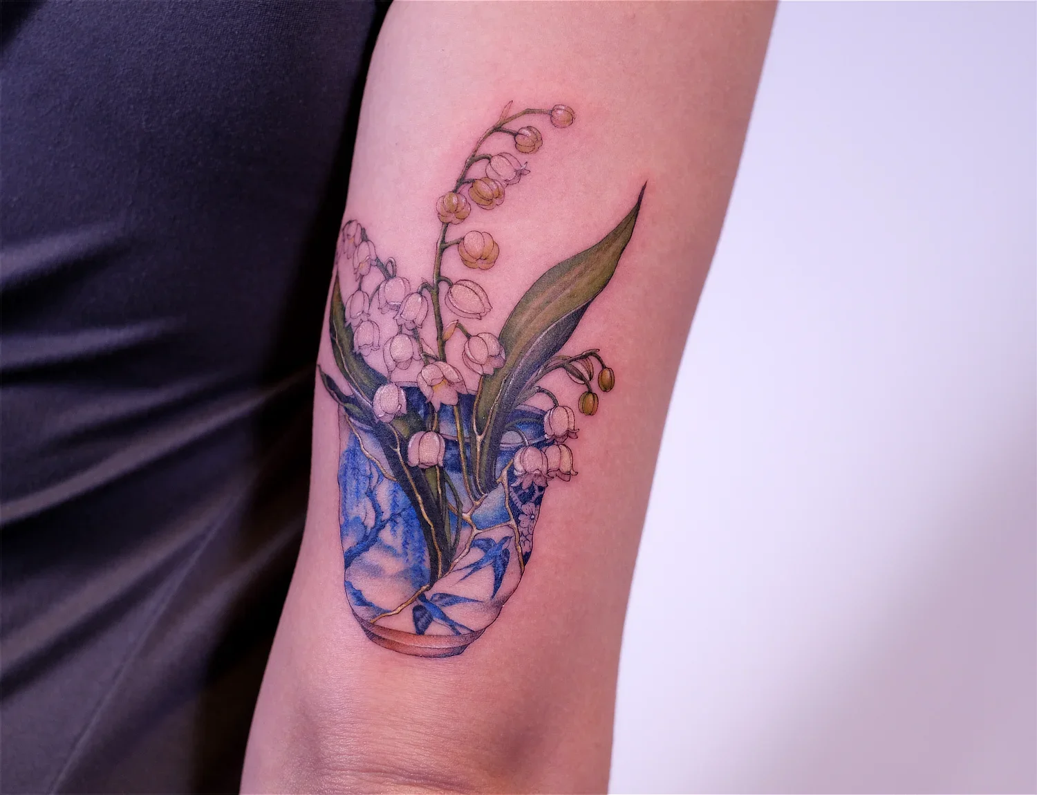 fineline-tattoo-teacup3.webp