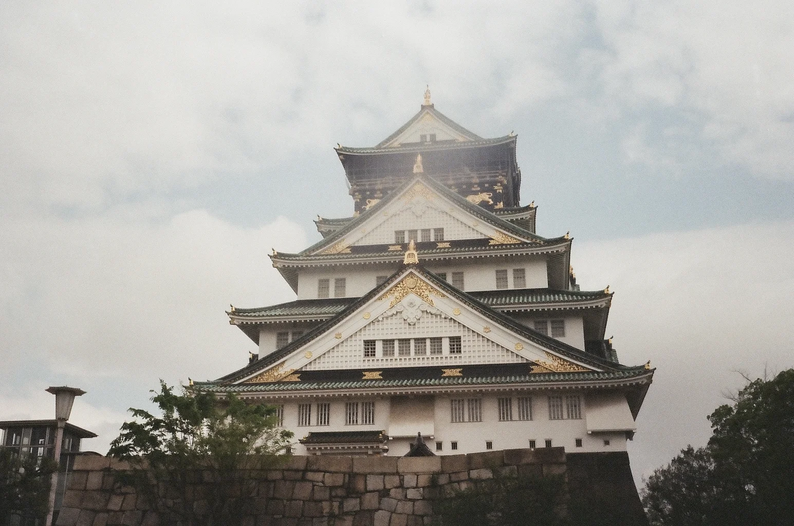 大阪城、大阪,35mm, Olympus Trip 35, Kodak ColourPlus 200