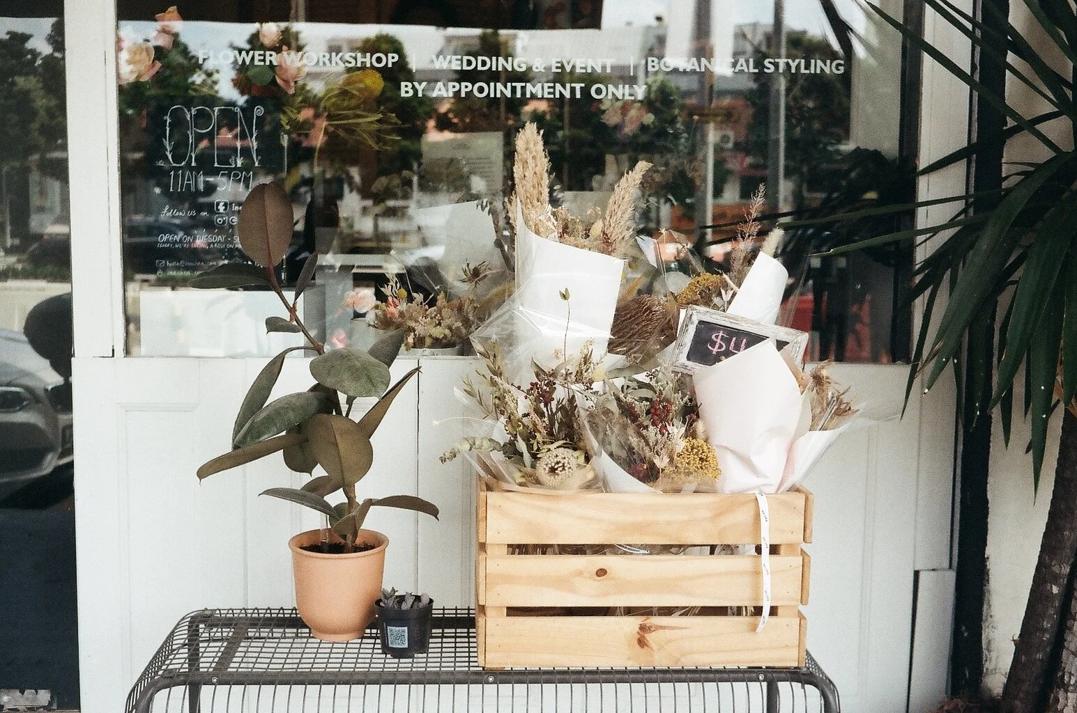 Ina.Shea, Upper Thomson, 35mm, Olympus Trip 35, Kodak ColourPlus 200