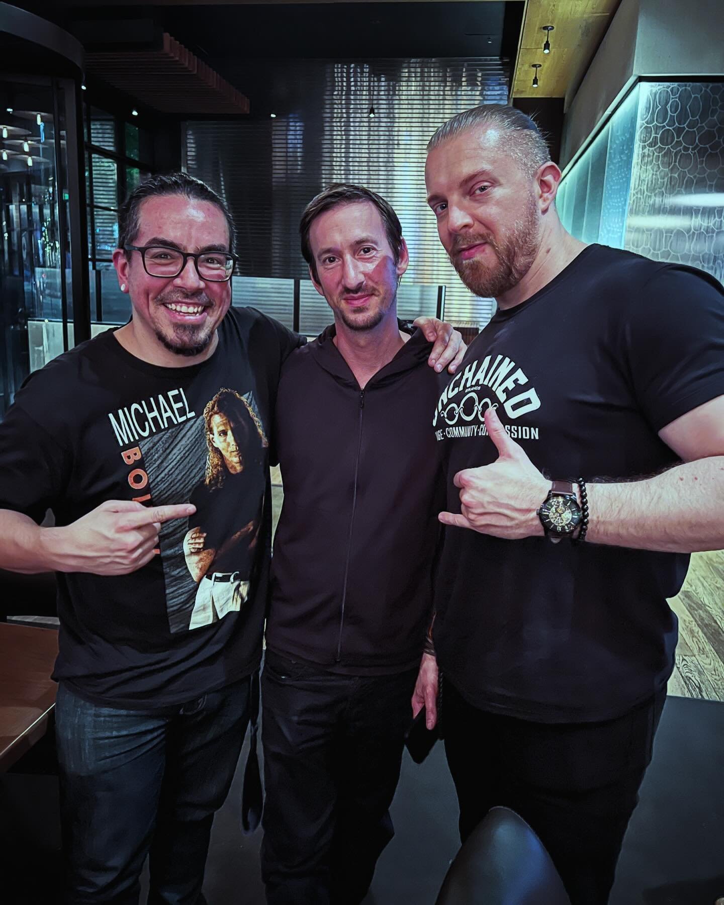 Yesterday was one for the books! Had an adventurously long day full of traveling, good food, tattoos, mind-blowing live music, hangs with old friends, and meeting new ones. I wanna give an immense thank you to my brother @tsoif for the invite to see 