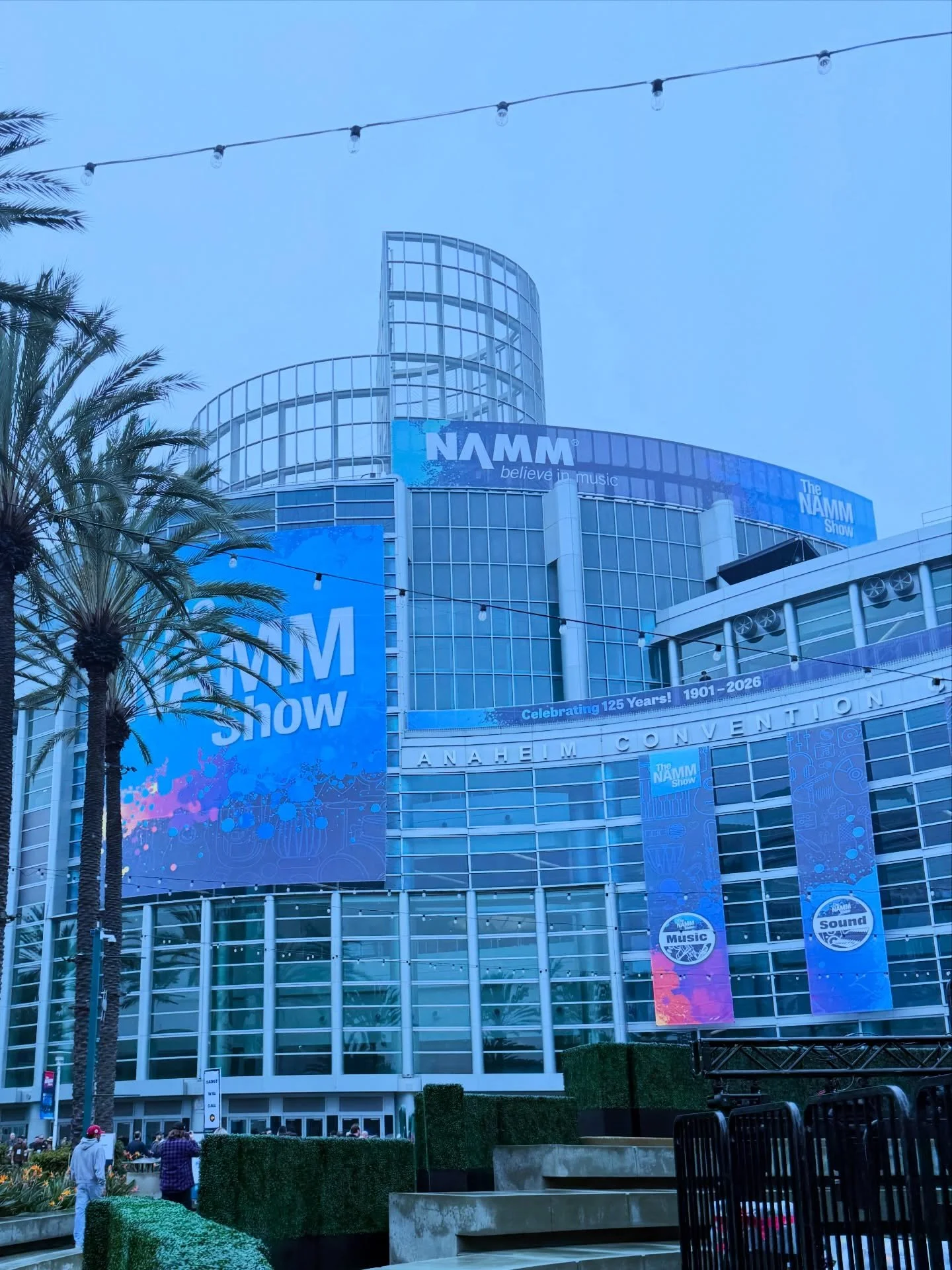 NAMM 2026 was one for the books! It was great catching up with old friends, meeting new ones, and wandering through the ole stompin&rsquo; grounds again 😂

Huge thanks to Sheldon and the @dingwallguitars family for the warm welcome and hang. And a m