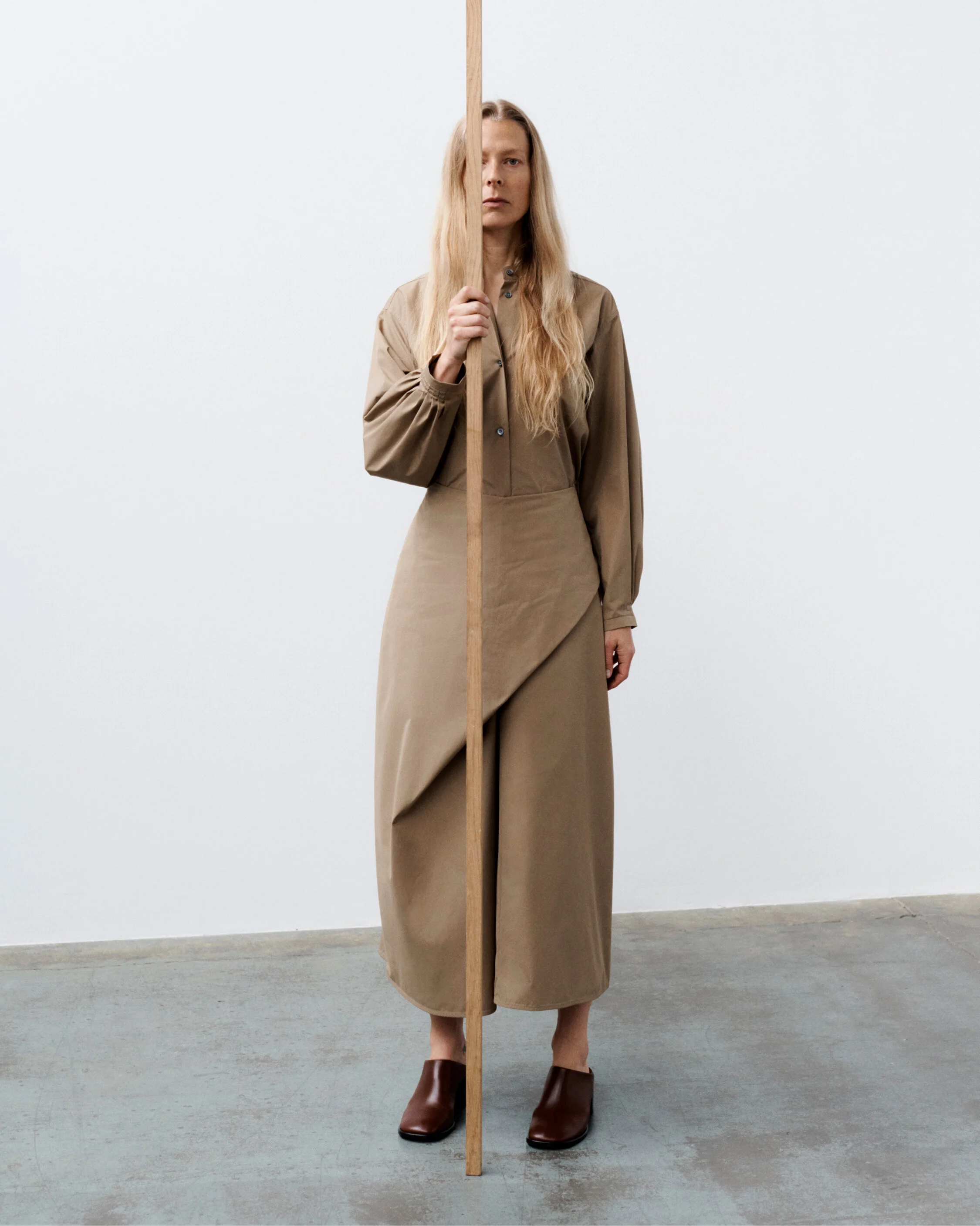 SN_Resort 22_IG Post_Look_17.jpg