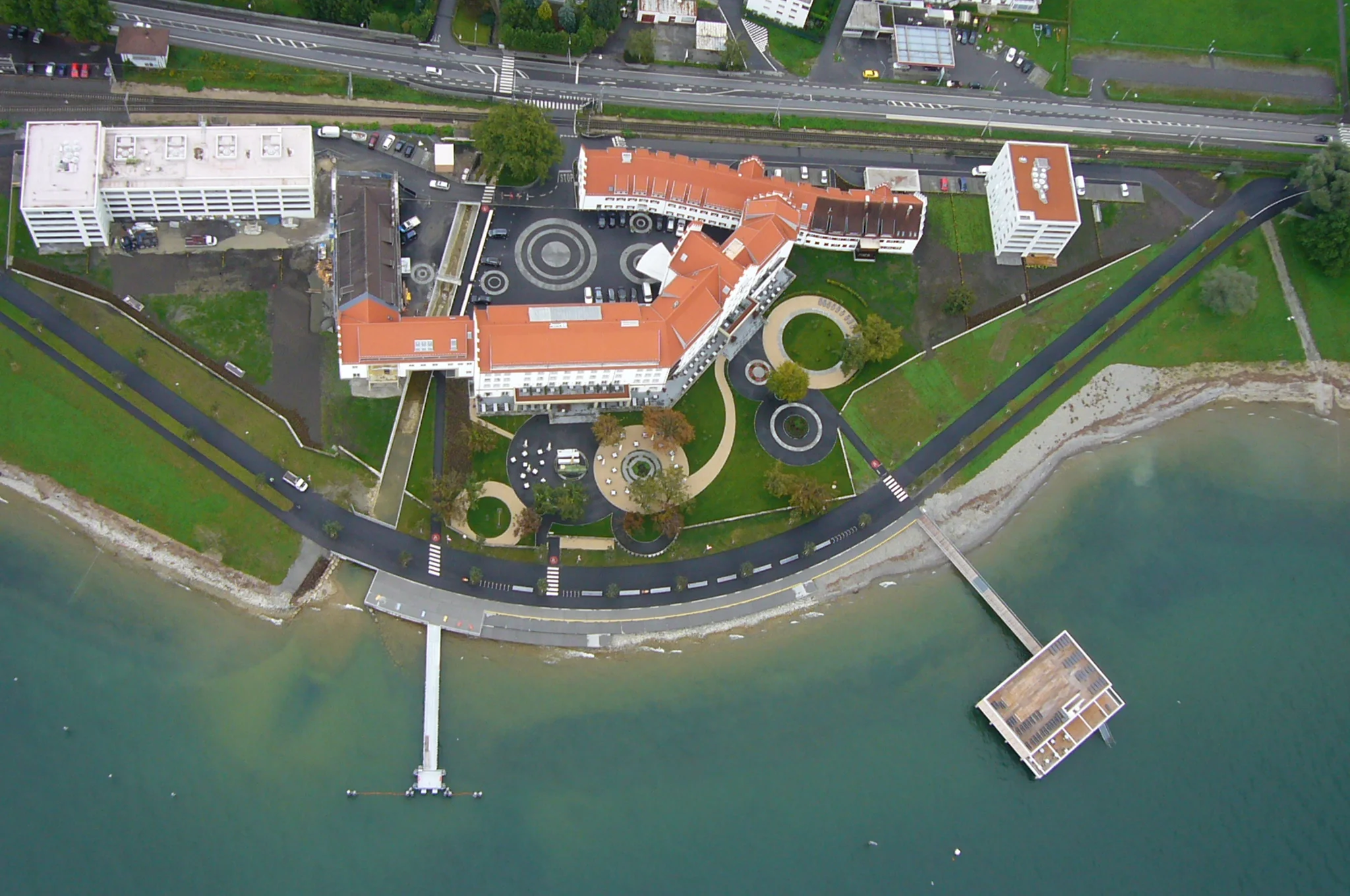 Am Kaiserstrand Hotel / Lochau