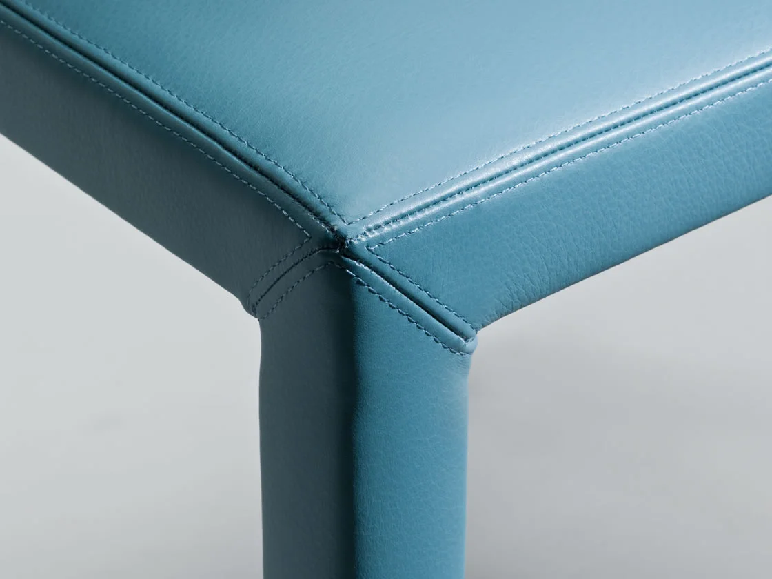 designer_leather_chairs_g.jpg