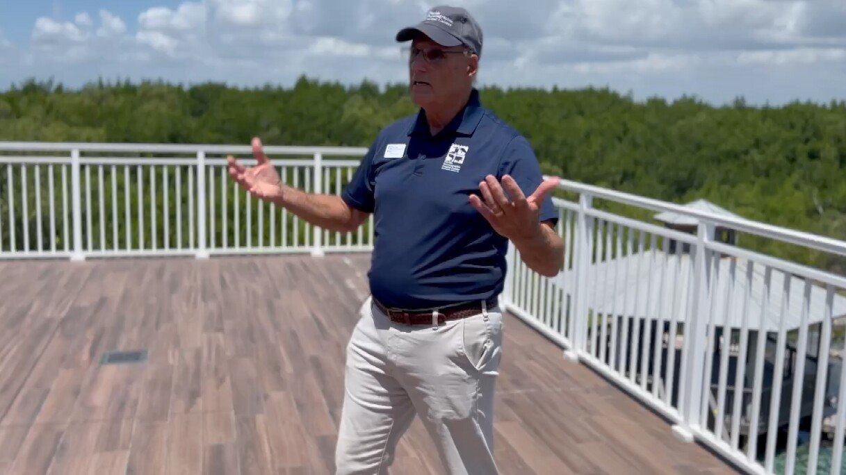 Blue-green algae at Indiantown boat ramp 100 times more toxic than what's considered safe