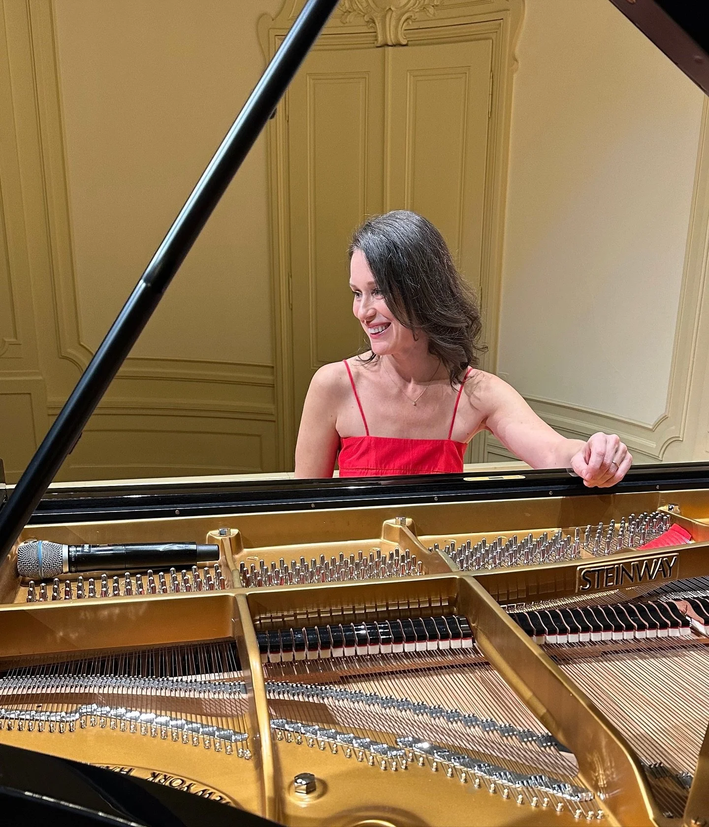 Thank you to everyone who came to Basel last night. It was a real joy to share my Ph&oelig;nix program with you 🔥❤️
.
.
#irinalankova #concertpianist #musician #pianistofinstagram #classicalmusic #steinwayartist #steinwayandsons #pianounveiled #rach