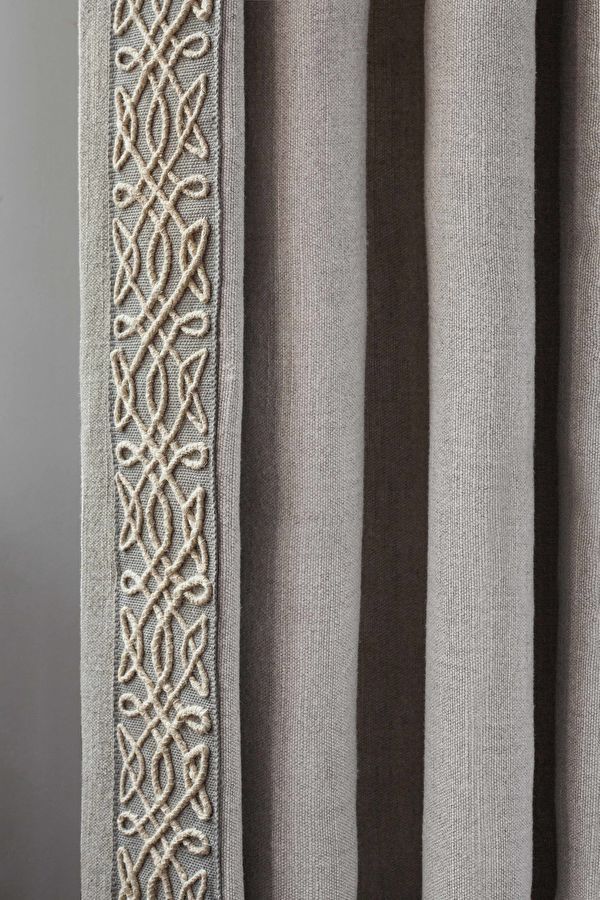 suzy+nina+borders+and+trimmings+curtains+with+braid.jpg