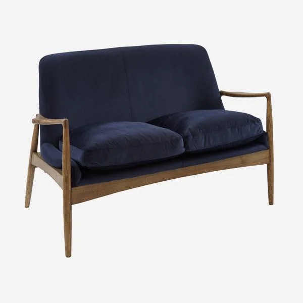 32374-crispin-sofa-angle-sof0452.jpg