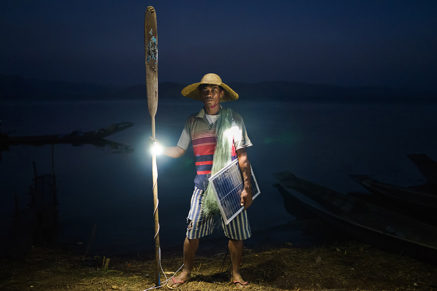  RUBÉN SALGADO ESCUDERO,  SOLAR PORTRAITS  - MYANMAR 