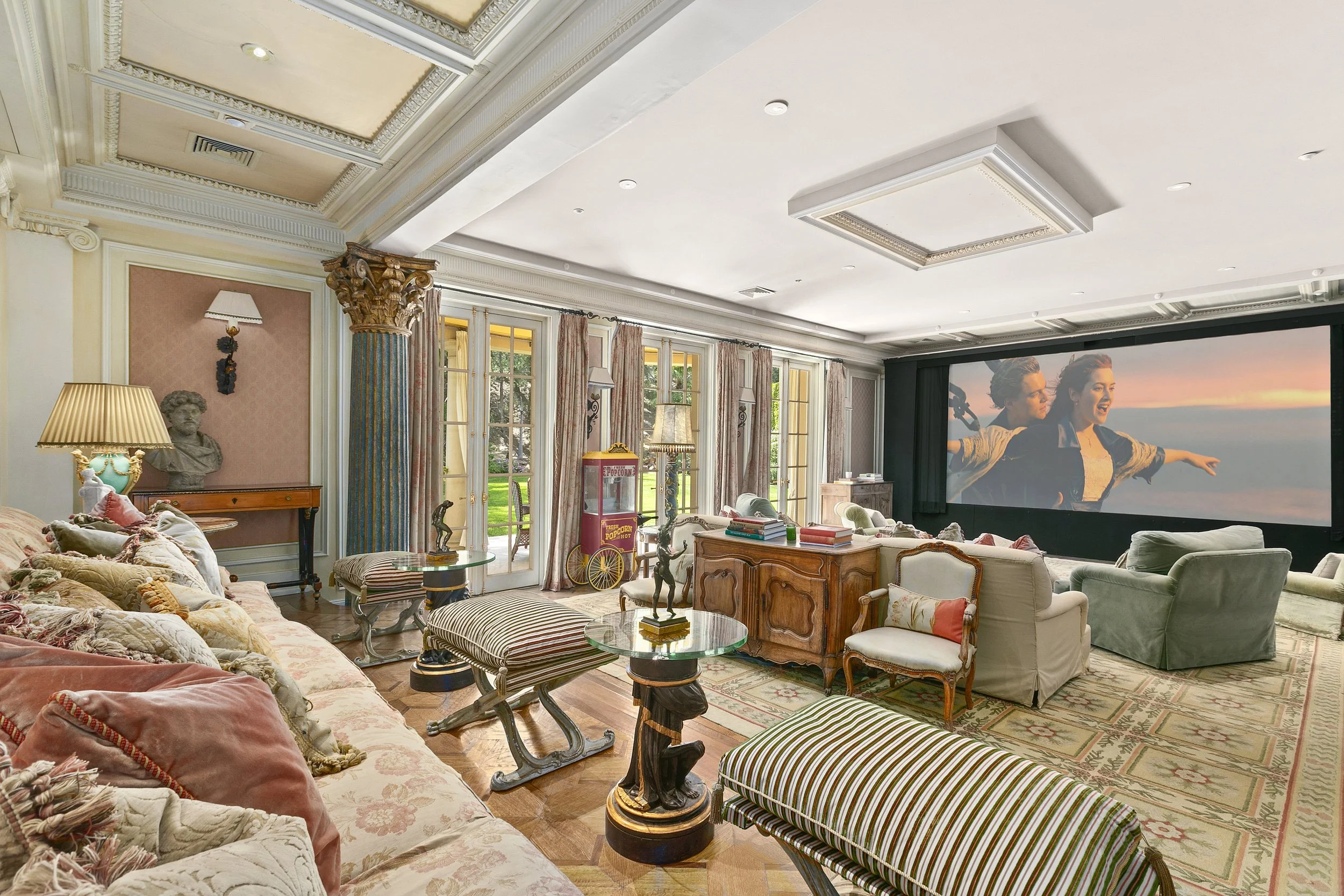 23_BeverlyParkTerrace_30_v2.jpg
