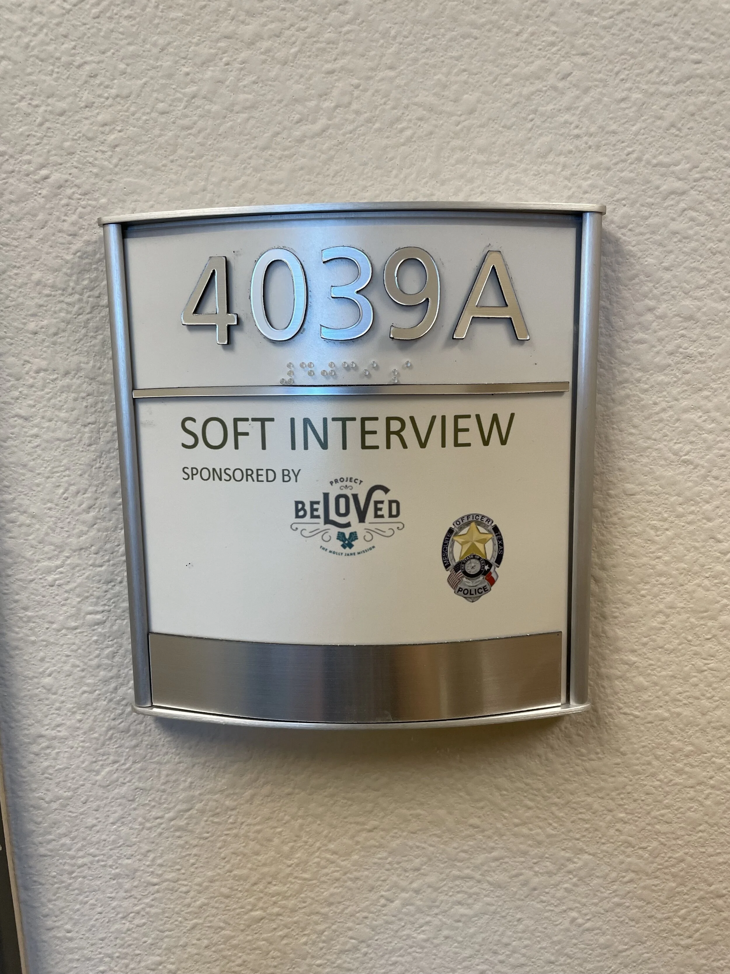 [Fox News]Soft Interview Room #32