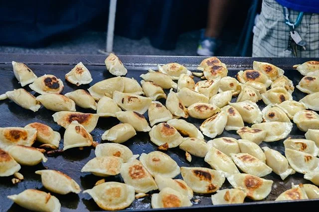 Take us back to this greasy goodness🥟🤤⁠
• • •⁠
📸: Hannah Rose Dominiak⁠
• • •⁠
#PierogiFest #PierogiFest25 #pierogi #Whiting #WhitingIN #VisitIndiana #H2GIndiana #Indiana #TheRegion #NWI #MrPierogi #buscias #pieroguettes #experiencewhiting #indianatourism #indianafestivals #summerfestival #foodfestival #polishpride #mascothalloffame #festival #food #kielbasa #polka #polkaparade #indiana #MascotHallOfFame #MHOF