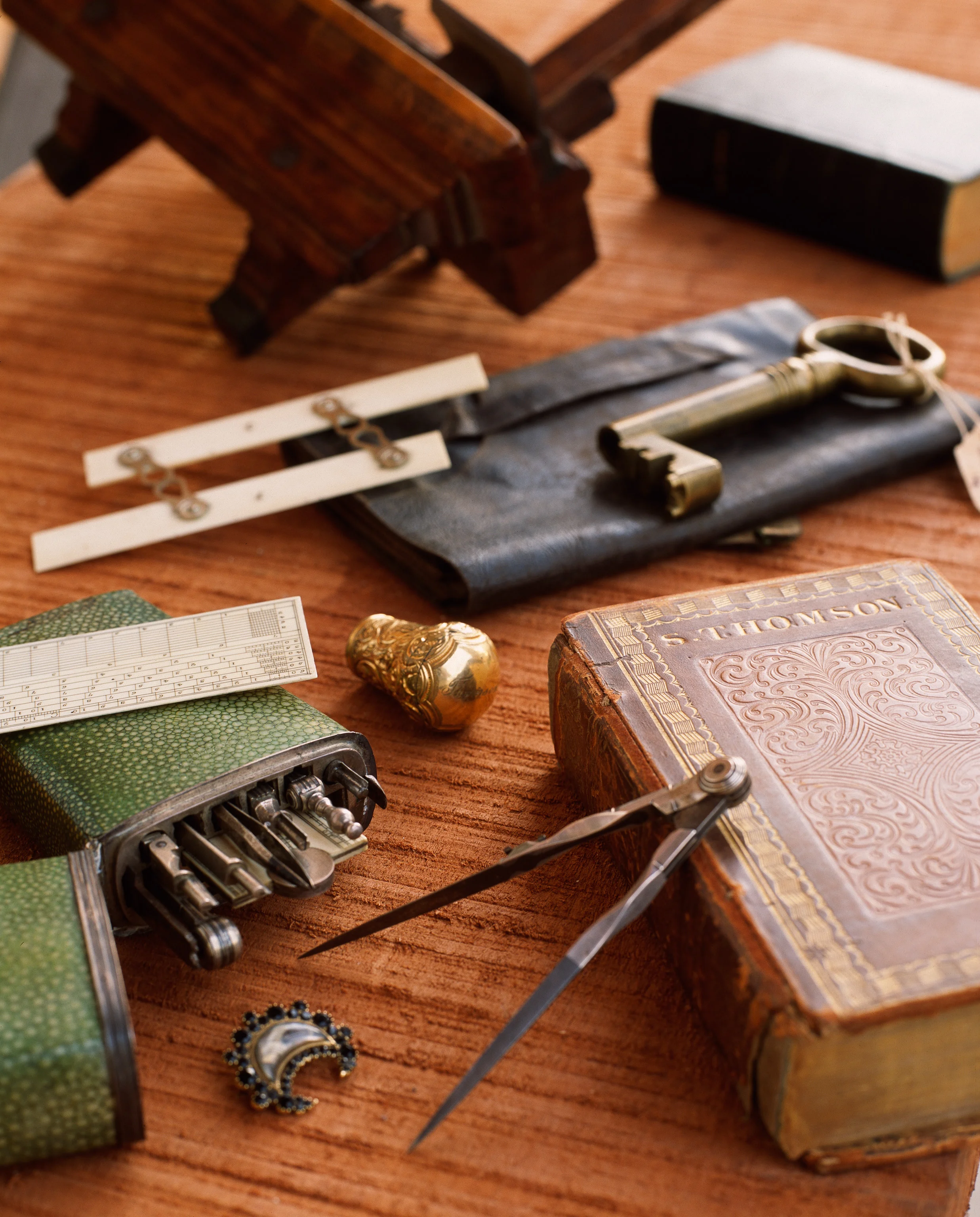 BORDWIN_STILL_LIFE_IPAD_08.jpg