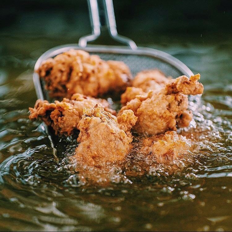 When you put time, effort and love  into every bite you can taste the difference ! Which flour / spices and oil to use  is what makes #ladybird.fc  amazing and unique!! The simple fact is we just really want our fried chicken to be the best in amster