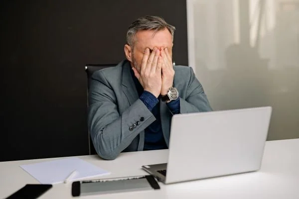 The Selling Well Podcast | Sales Under-Performers