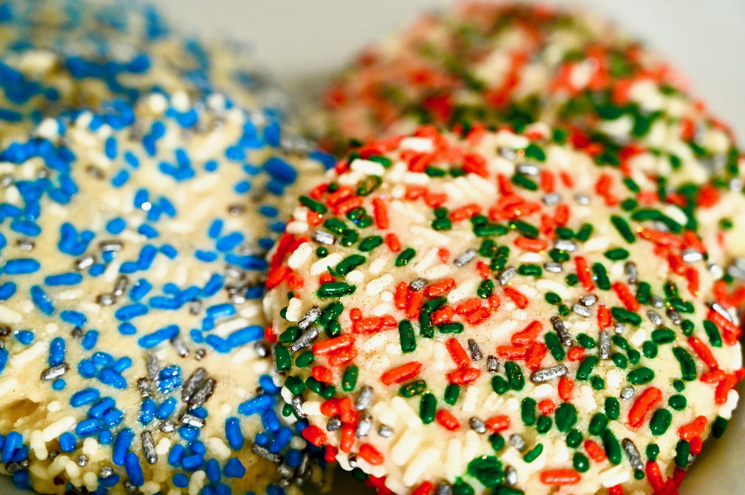 SUPERNOVAnilla Sprinkle Cookies