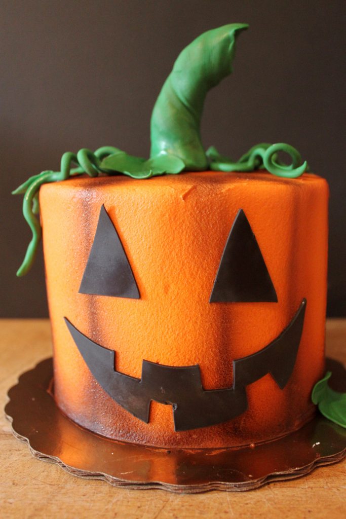 Halloween Pumpkin Cake