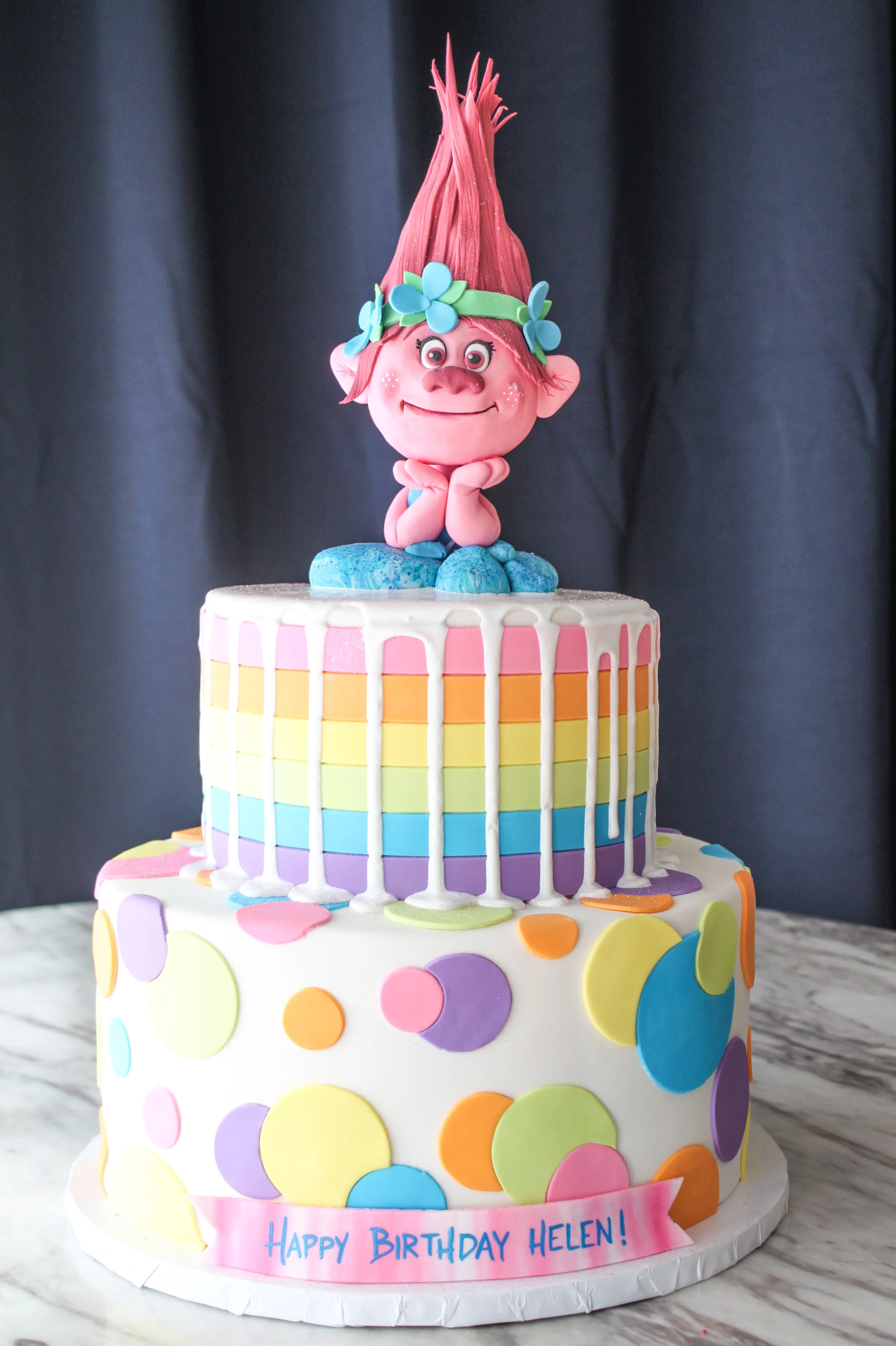 Pastel Trolls Cake