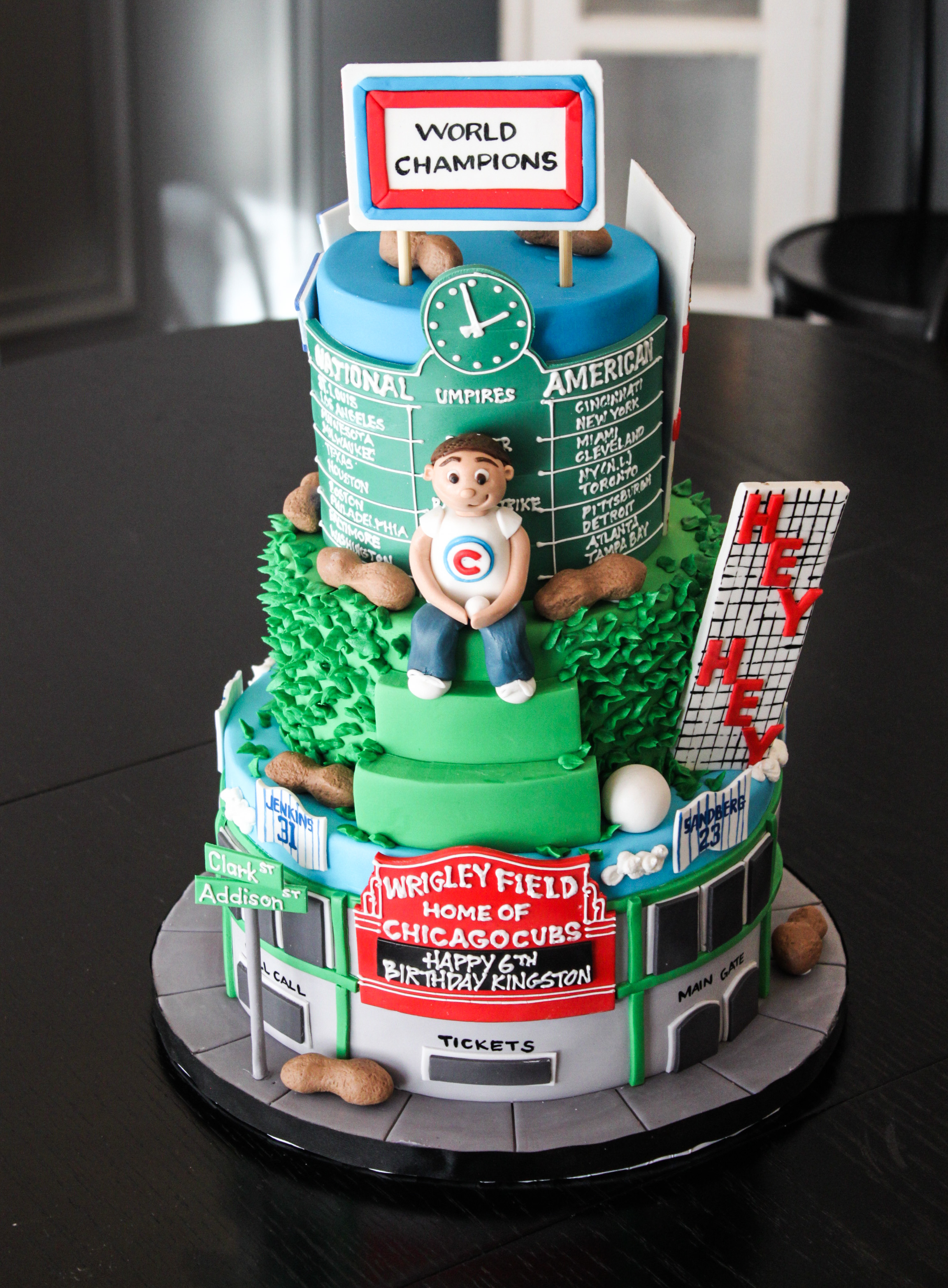 Chicago Cubs Fan Cake