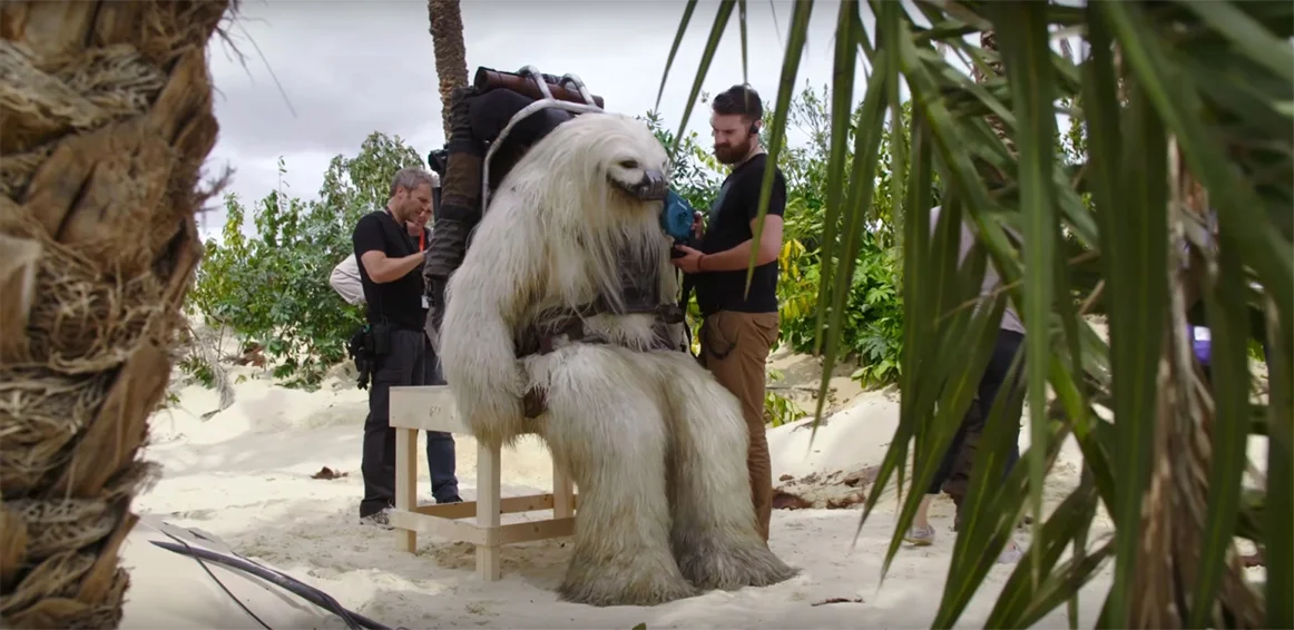 Star Wars animatronic designer &amp; creature fx by Stitches and Glue