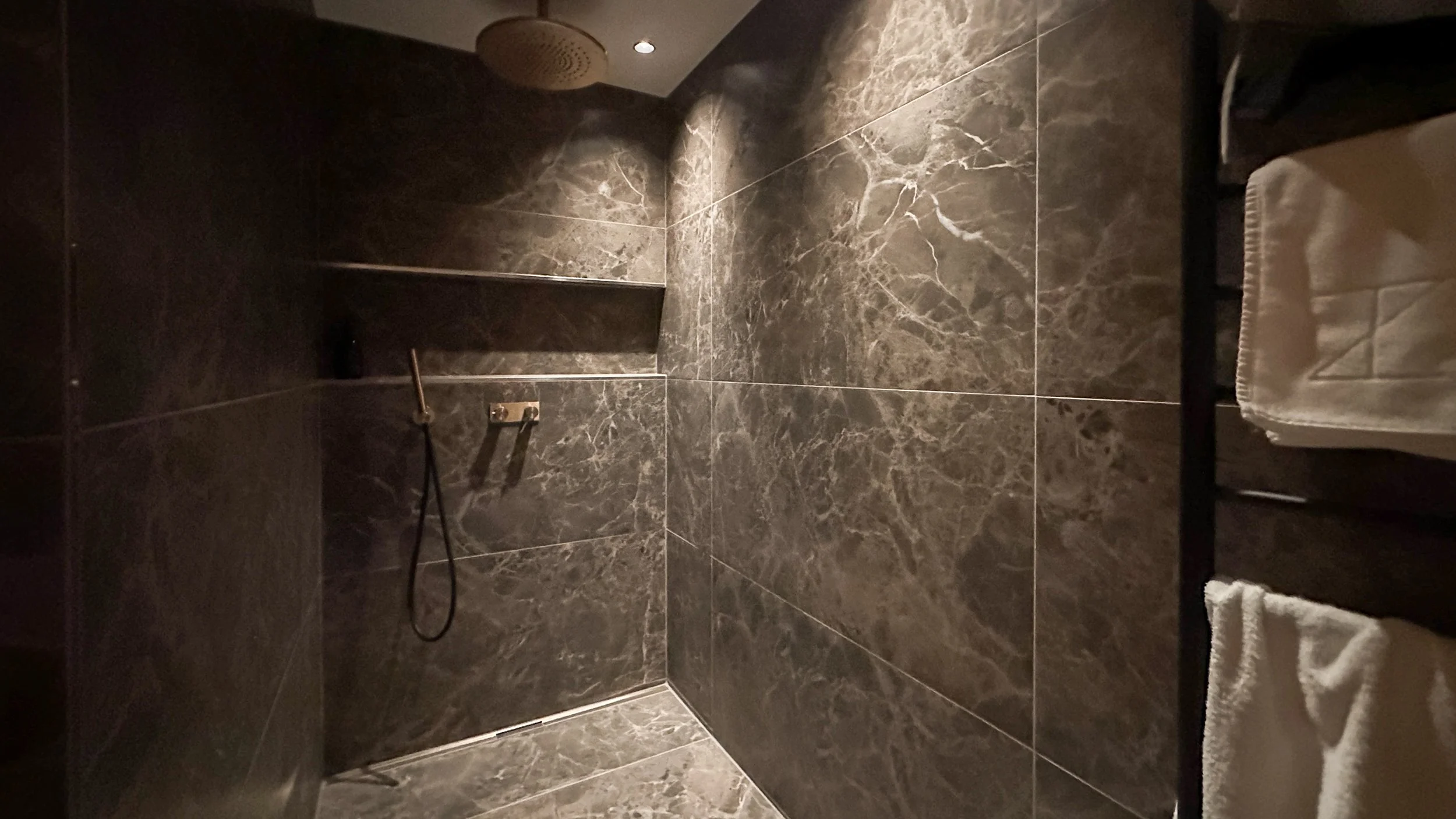 Hotel Nesslerhof Großarl “Lebensfreude” Double Room shower. Image: Ben Schmidt.