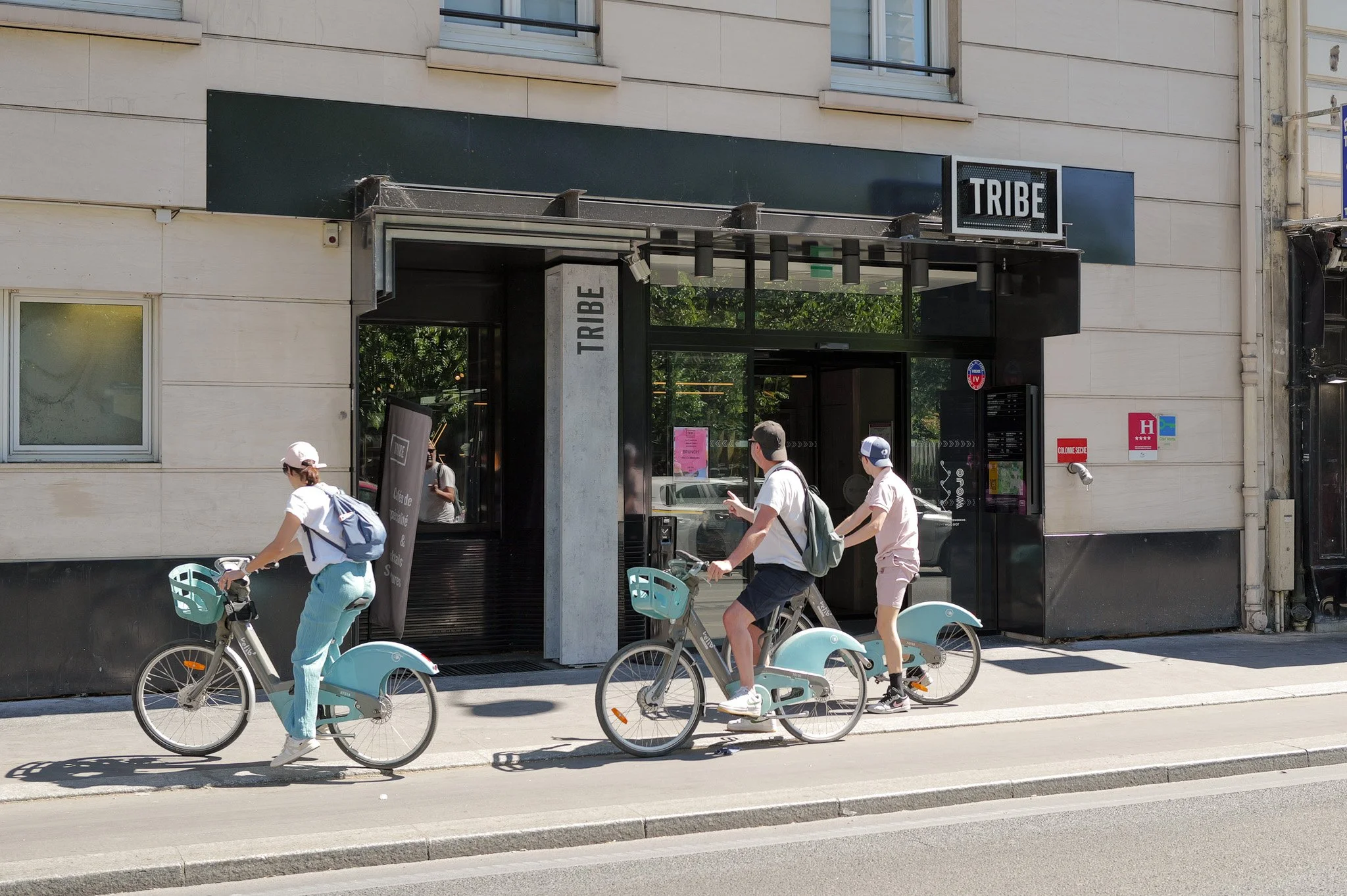 TRIBE Paris Batignolles Review: A Secret Garden in the Heart of the 17th Arrondissement (with Photos!)