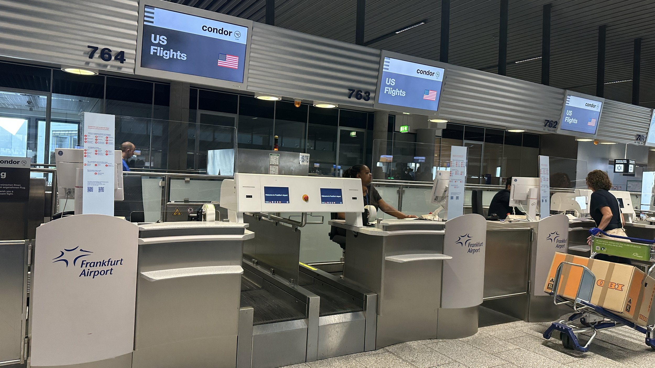 Condor Economy Class Review: DE2016 Frankfurt Airport (FRA) to New