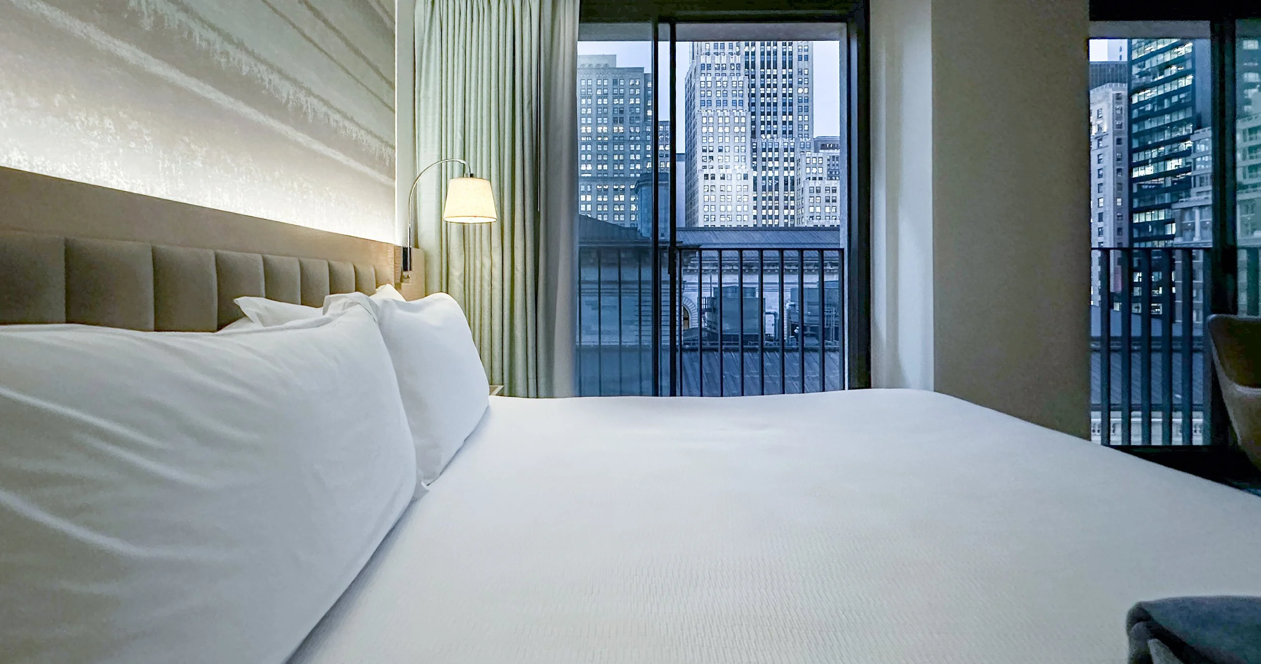 Park Terrace Hotel Deluxe Studio. Image: Ben Schmidt.