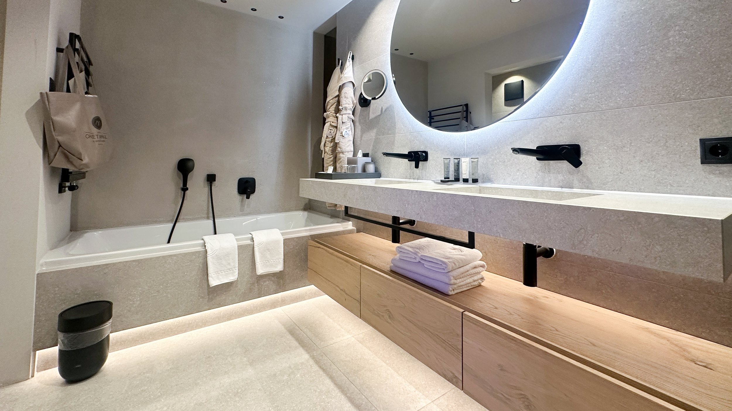 Chalet Mirabell Hotel Panorama 2 Bedroom Suite Bathroom. Image: Ben Schmidt.