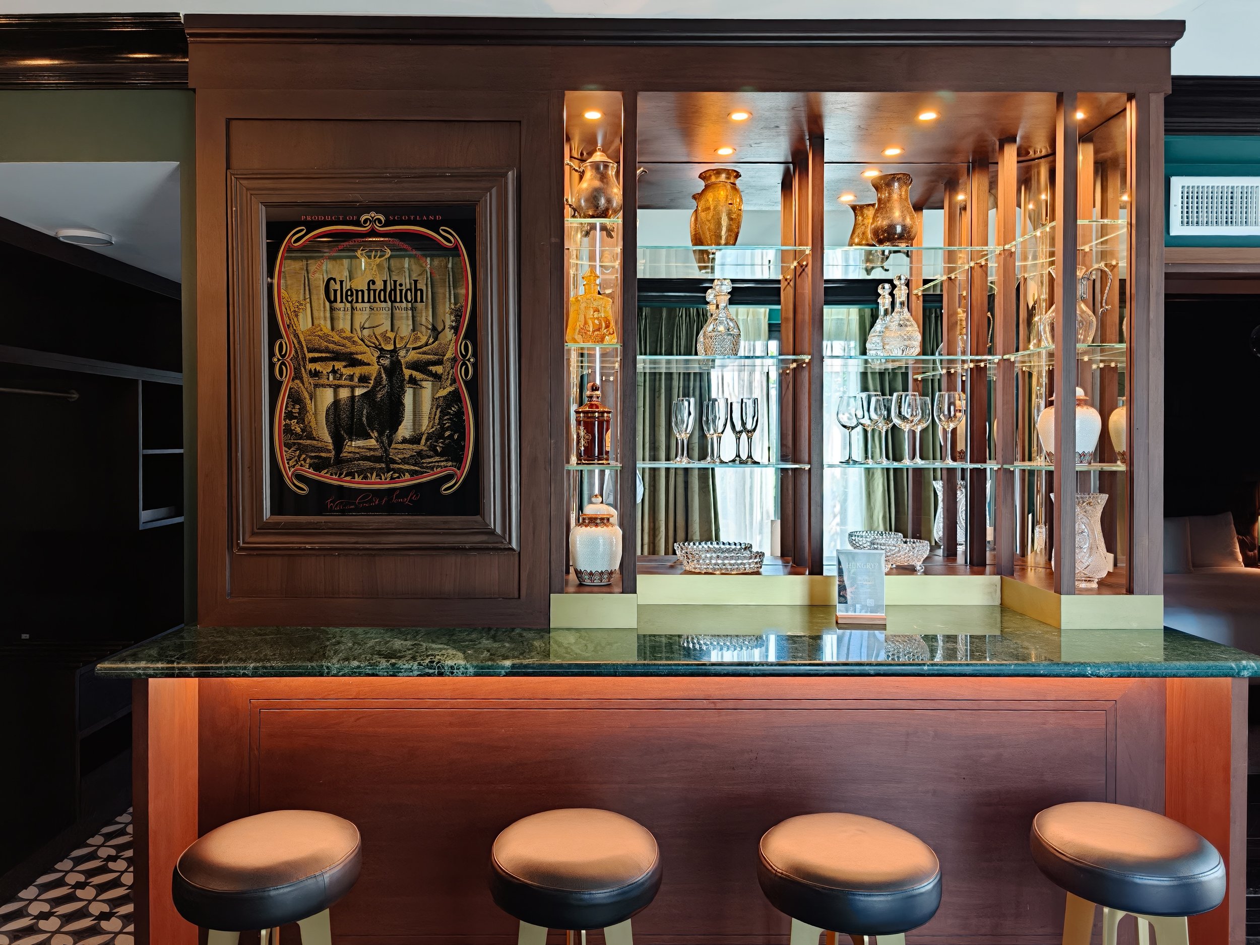 The bar in the Whisky Suite at the Whisky Hotel Hollywood. Image: Dan Latif.