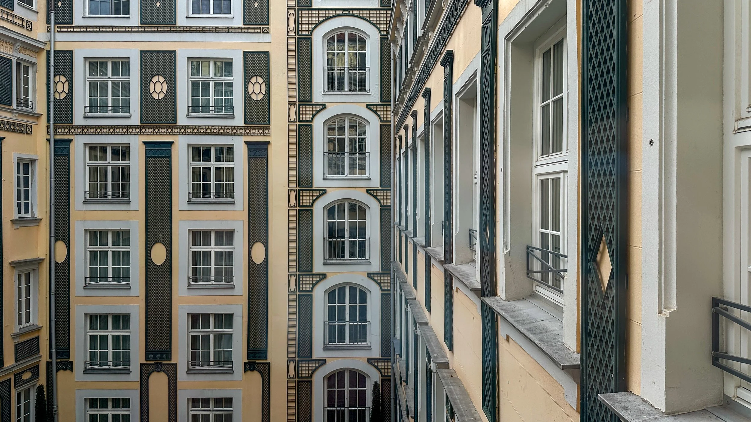 Hotel Bayerischer Hof. Image: Ben Schmidt.