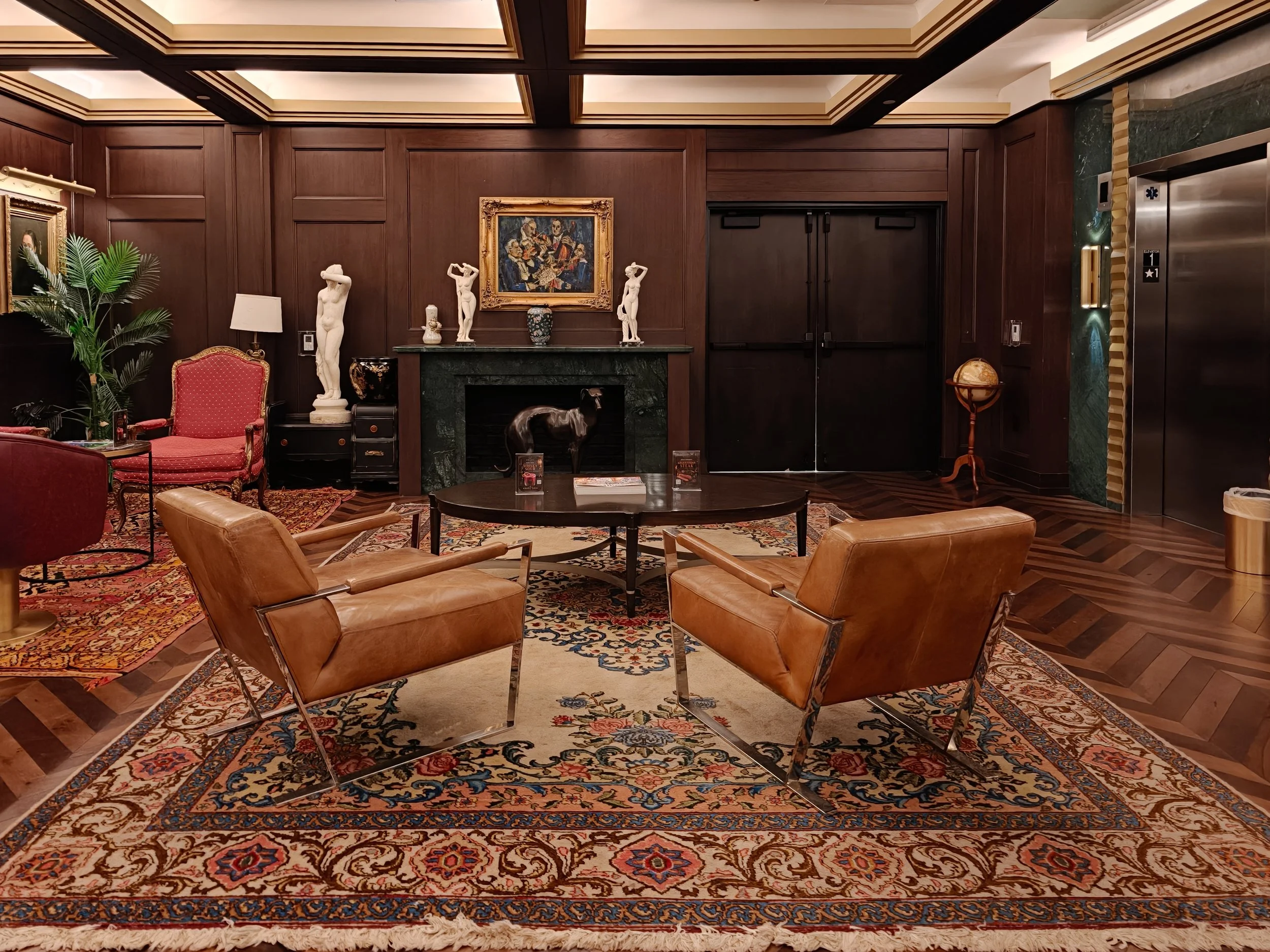 Lobby at the Whisky Hotel Hollywood. Image: Dan Latif.