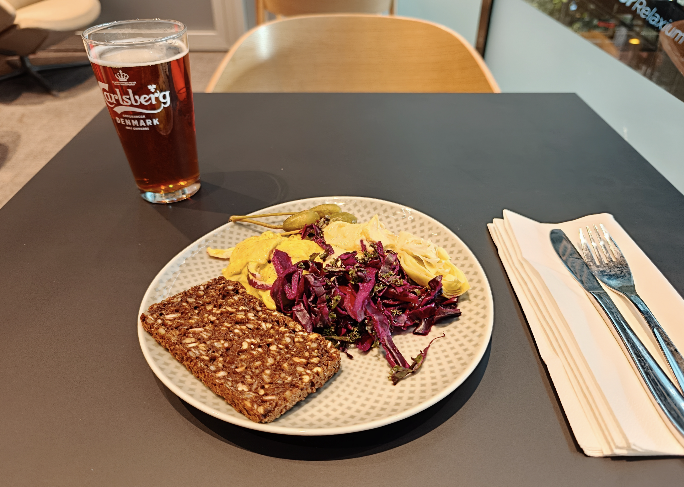 Meal at Aviator Business Lounge at Copenhagen Airport. Image: Dan Latif.