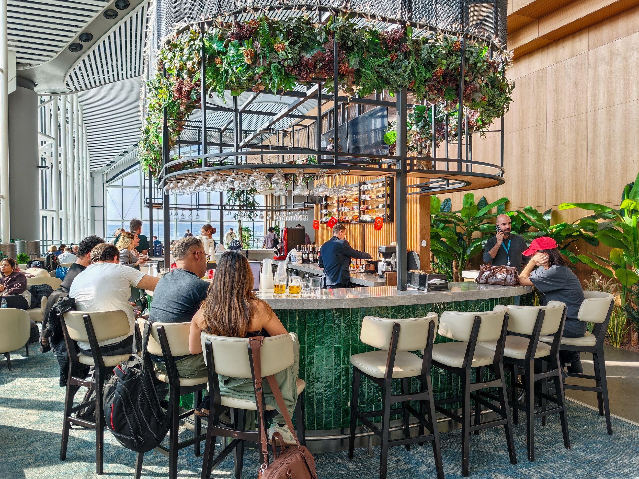 Bar at IGA Lounge at Istanbul Airport (IST). Image: Dan Latif.