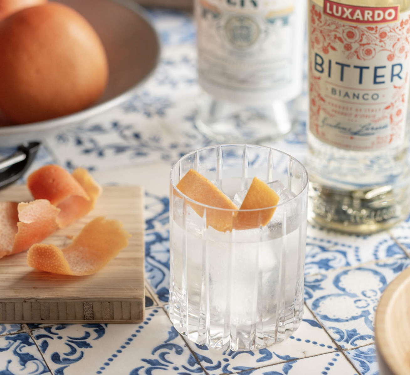 Bianco Negroni Recipe. Image: Luxardo.