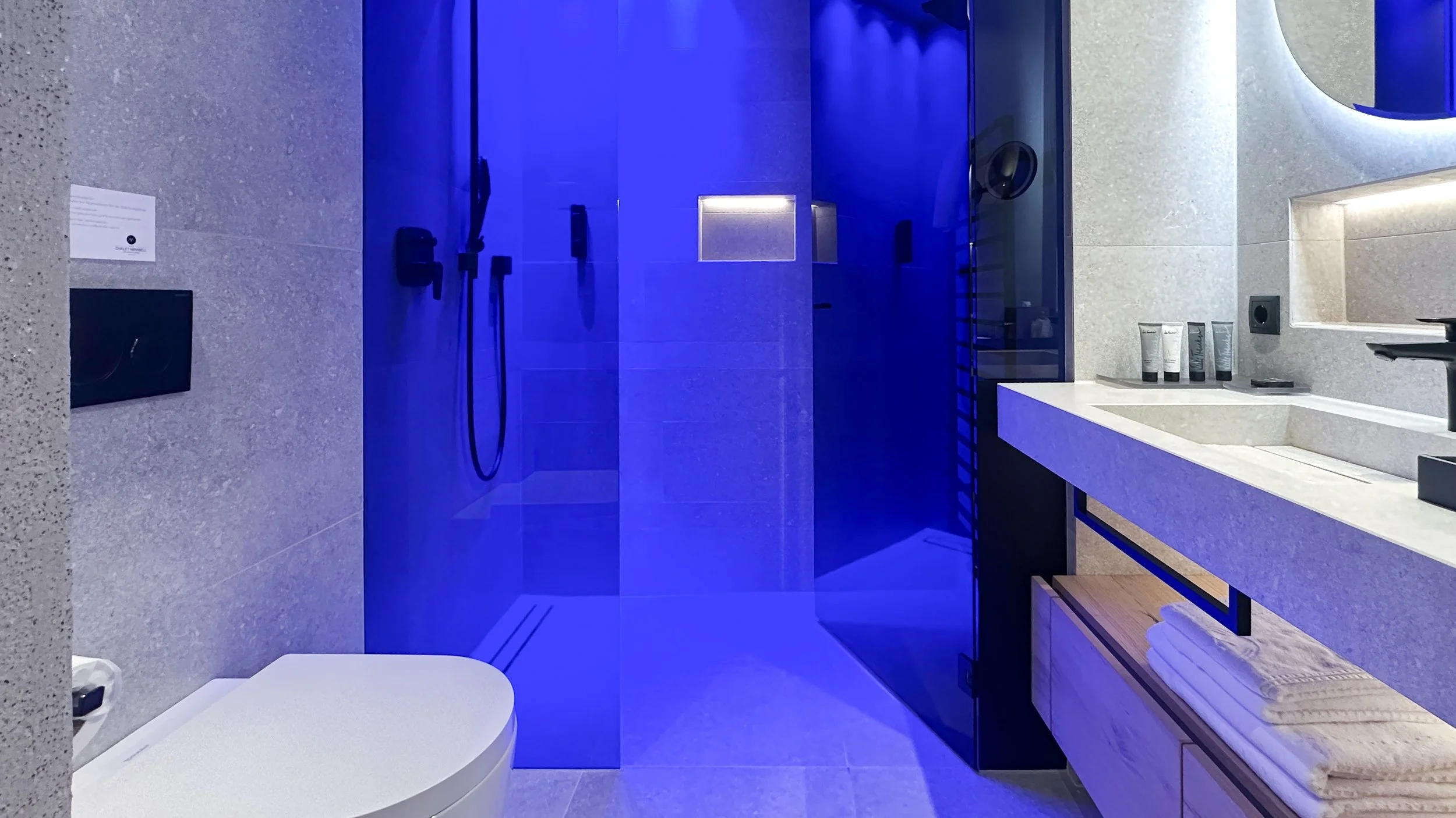 Chalet Mirabell Hotel Panorama 2 Bedroom Suite Guest Bathroom. Image: Ben Schmidt.