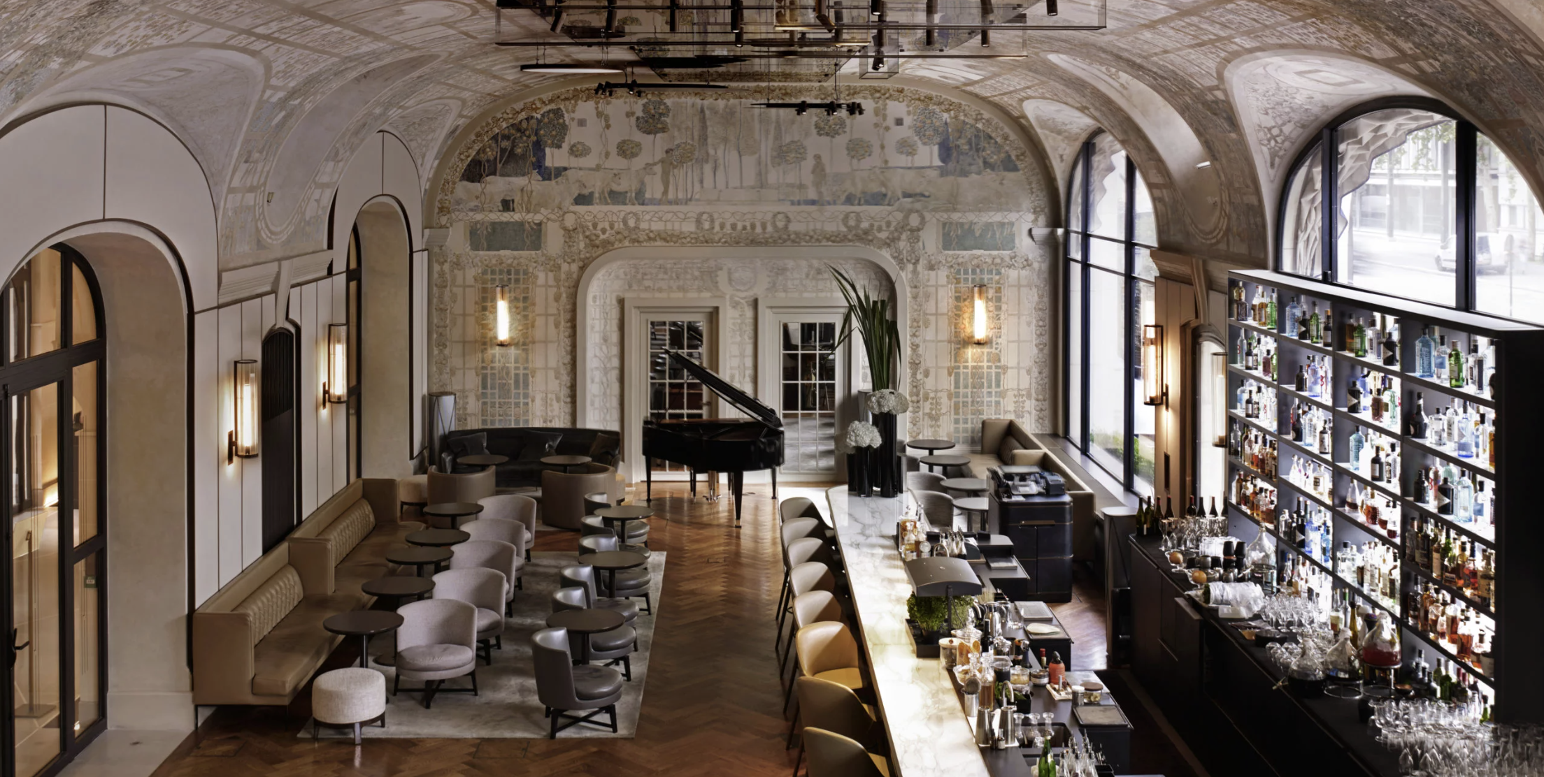 The Bar at Bar Joséphine. Image: via Wilmotte et Associés.