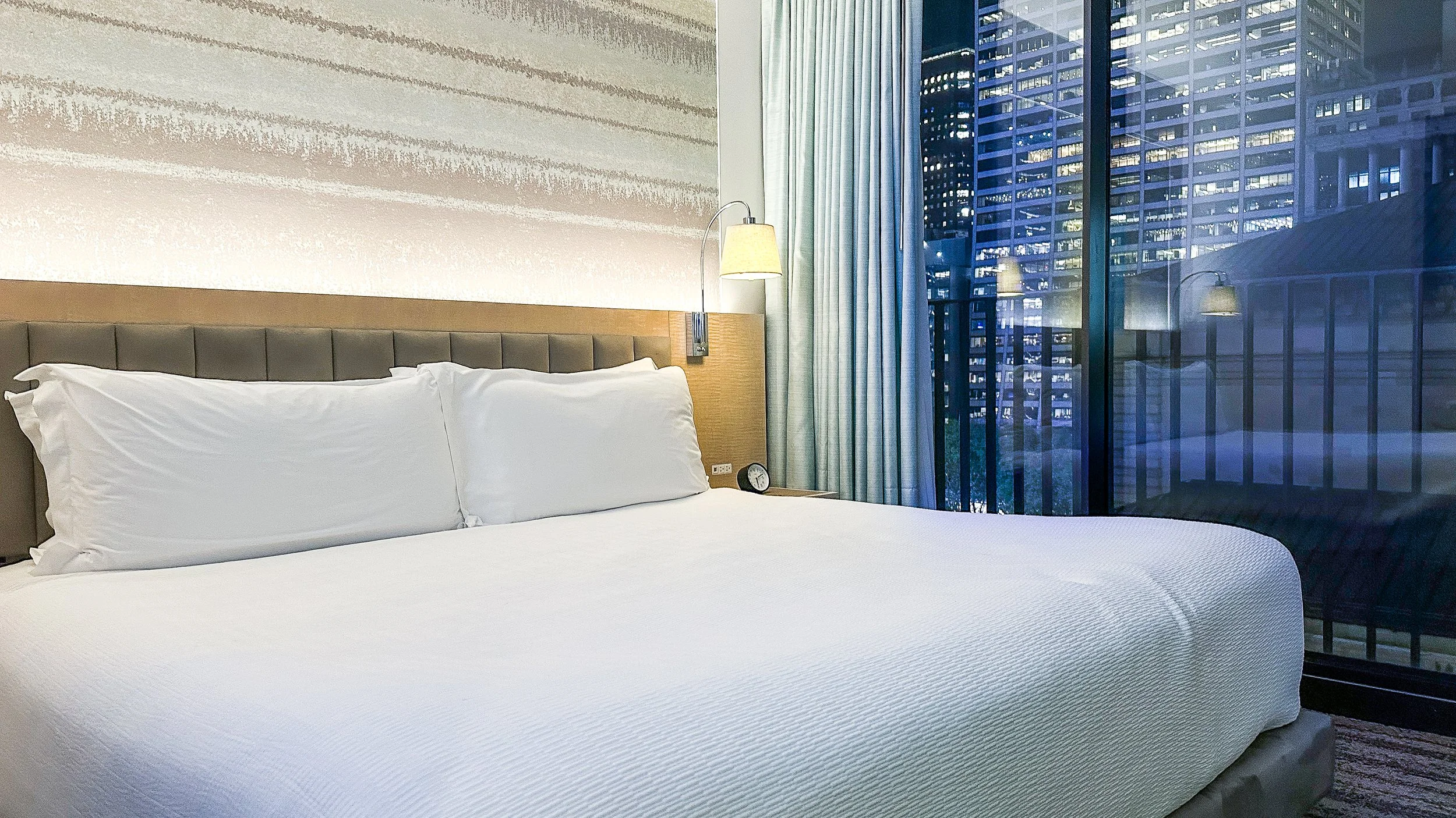 Park Terrace Hotel Deluxe Studio Bed. Image: Ben Schmidt.