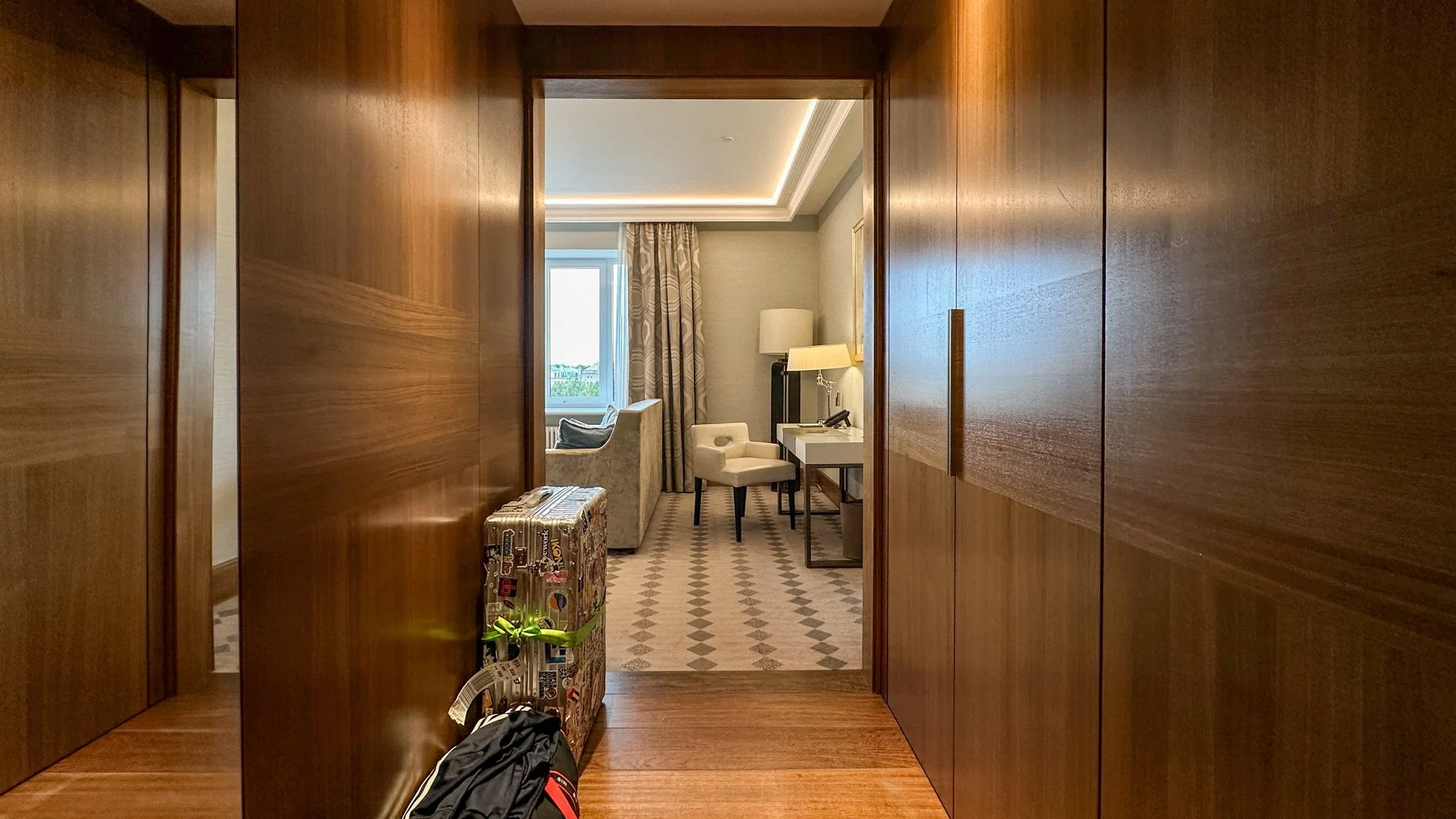 Grand Hotel Kempinski Riga Junior Suite with Park View entry. Image: Ben Schmidt.