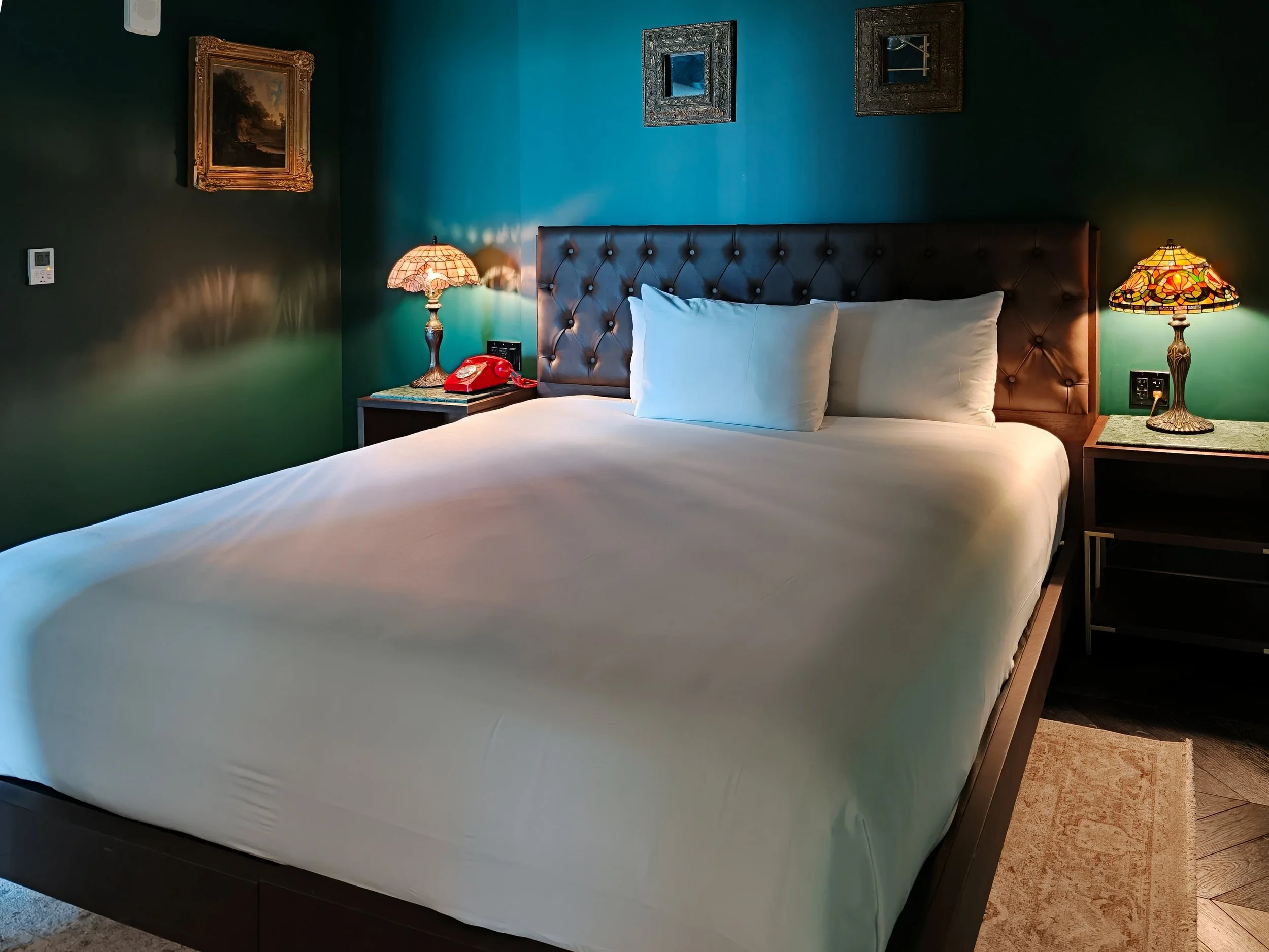 Guest room at the Whisky Hotel Hollywood. Image: Dan Latif.