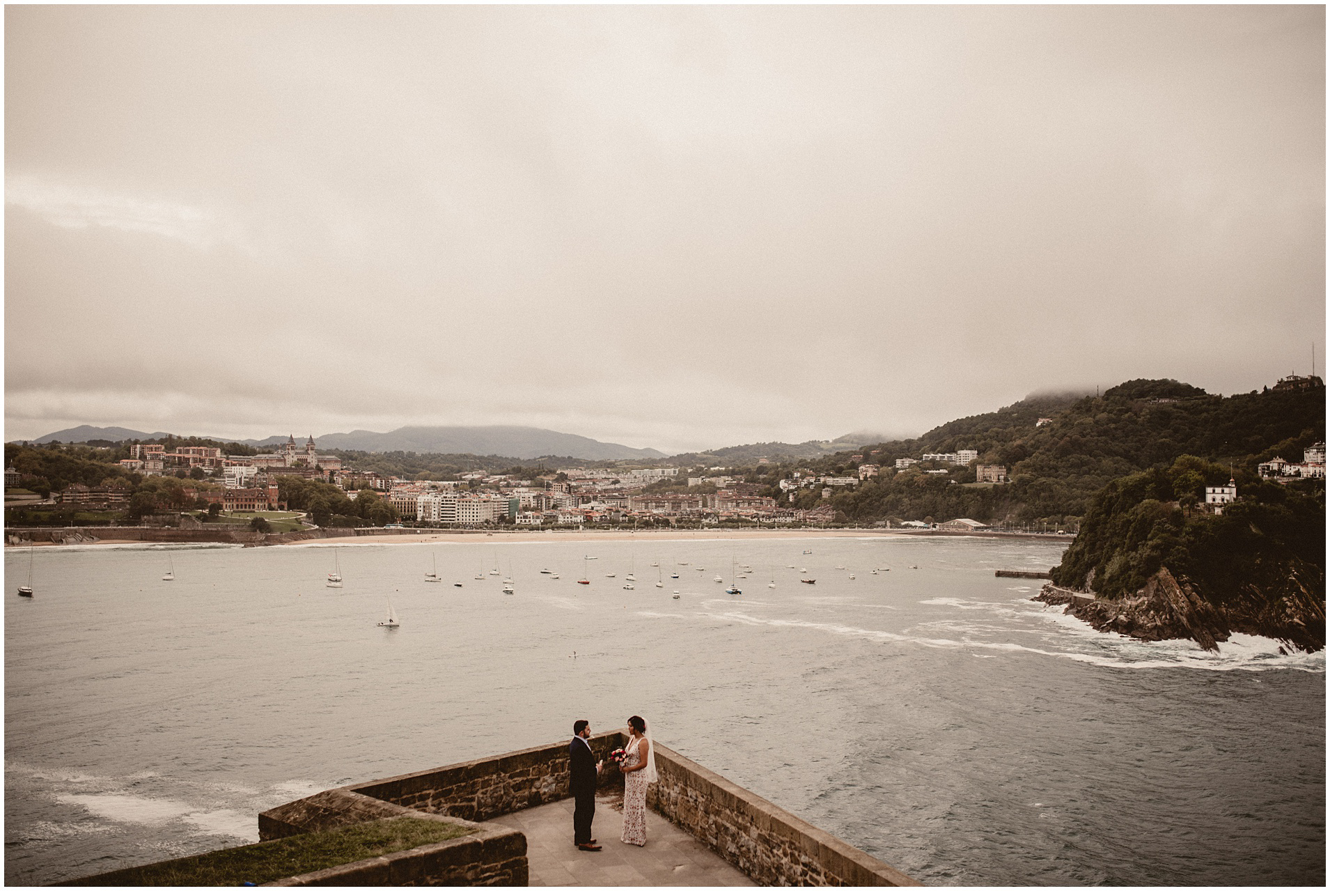 Brian & Julia - Destination wedding in San Sebastián  - Elopement in San Sebastian- ARTEFOTO35.jpg