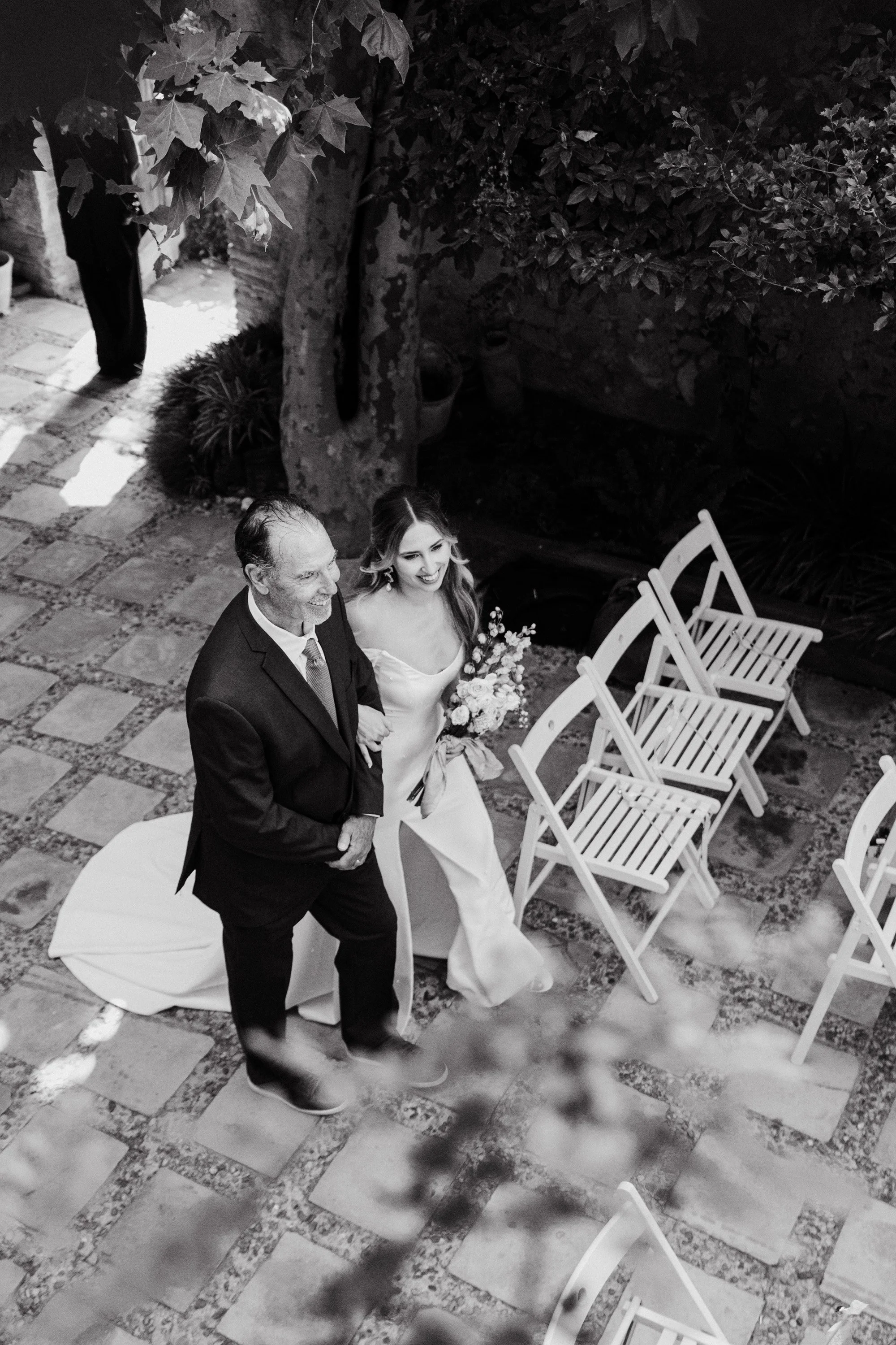 Sneak Peak by ARTEFOTO69.jpg