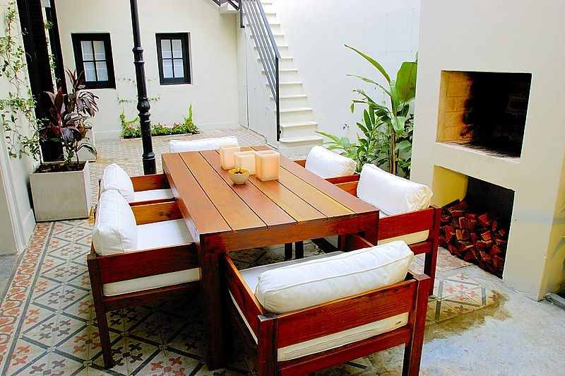 13-patio1.jpg