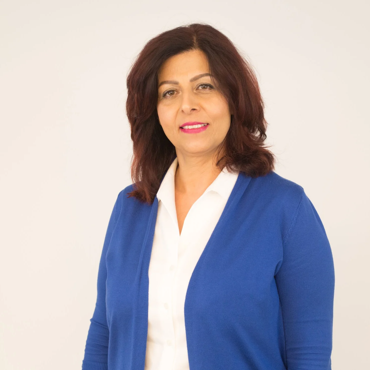 KARMEN OSHANANI Administrative Assistant