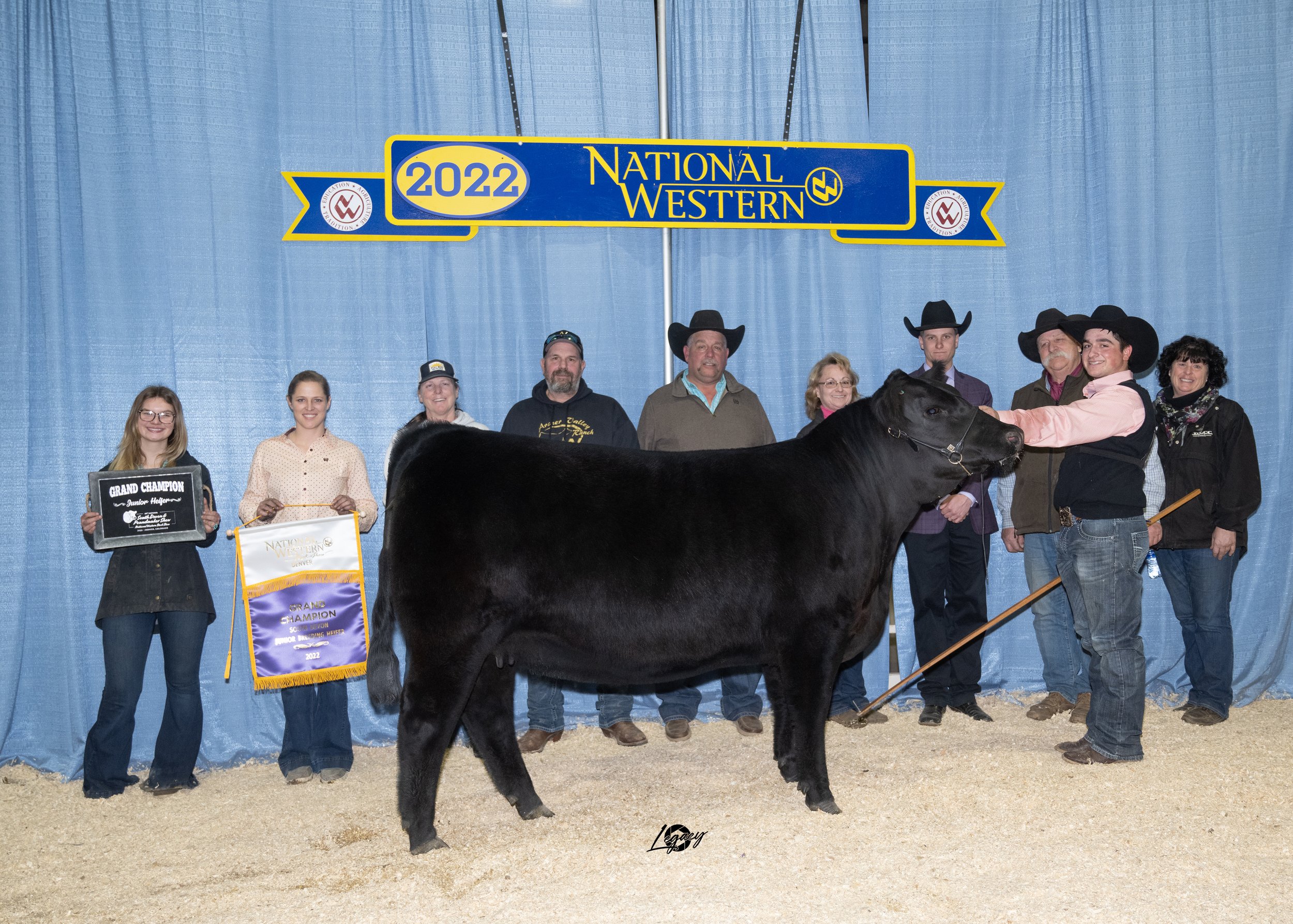 Champ Junior Female Travis.JPG