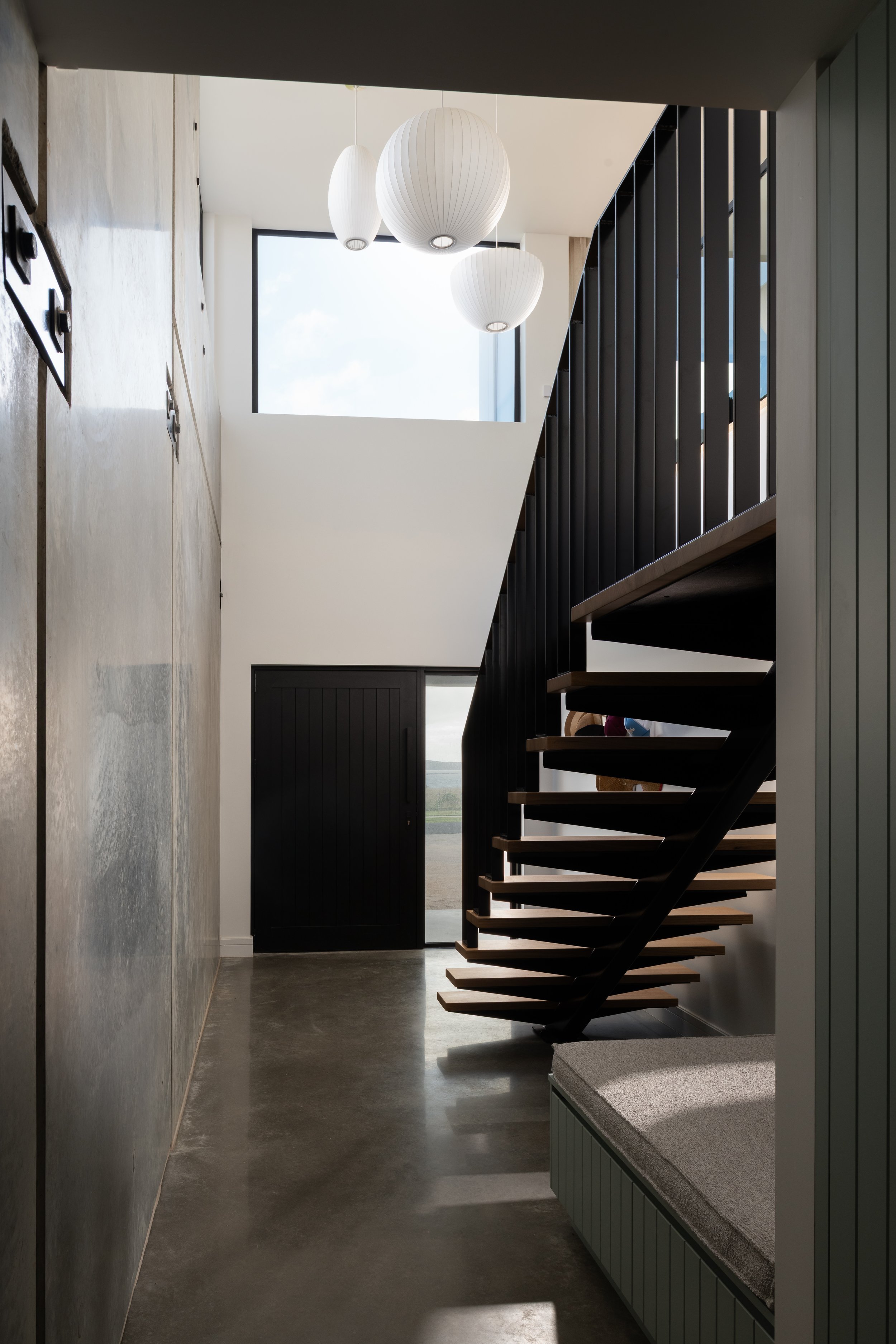 InhabitConstruction_LowHead476_03.jpg