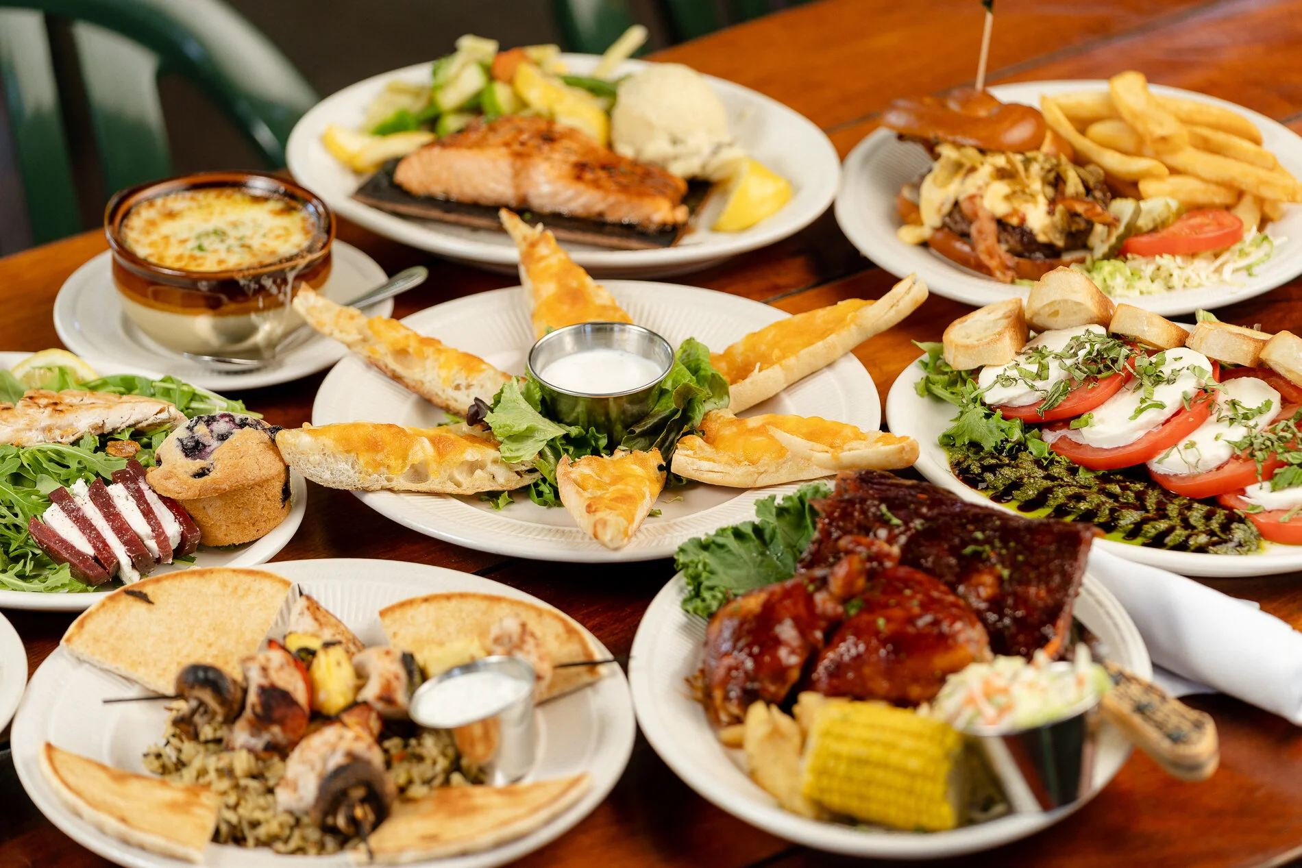 Moose Preserve Bar & Grill - Jacob Hawkins Photography