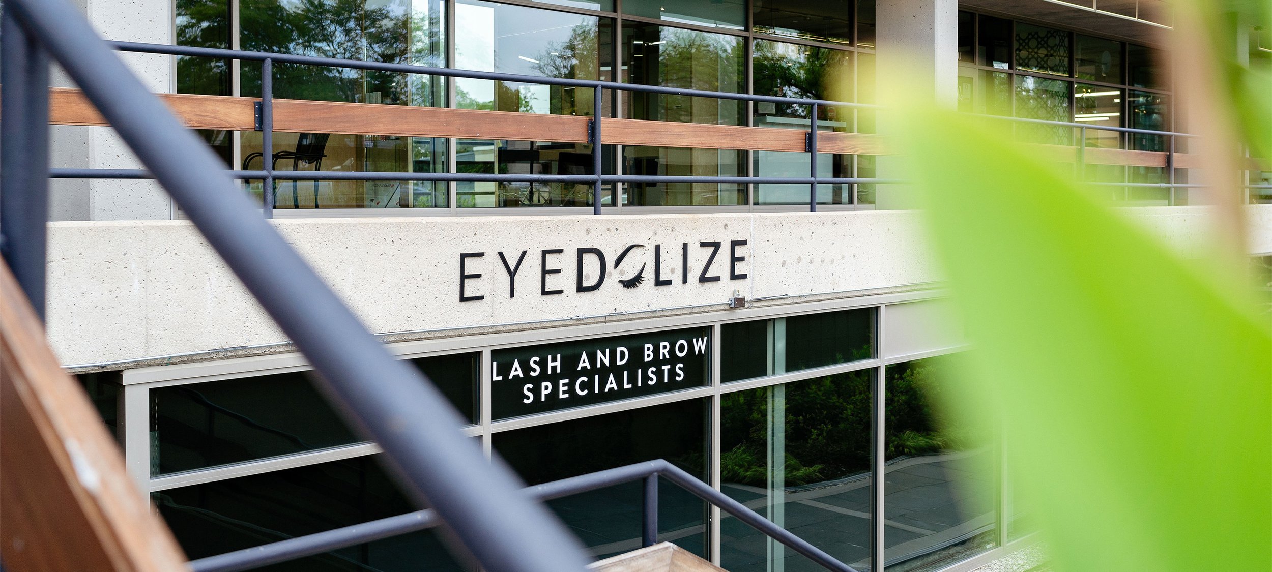 Eyedolize_Exterior_01.jpg